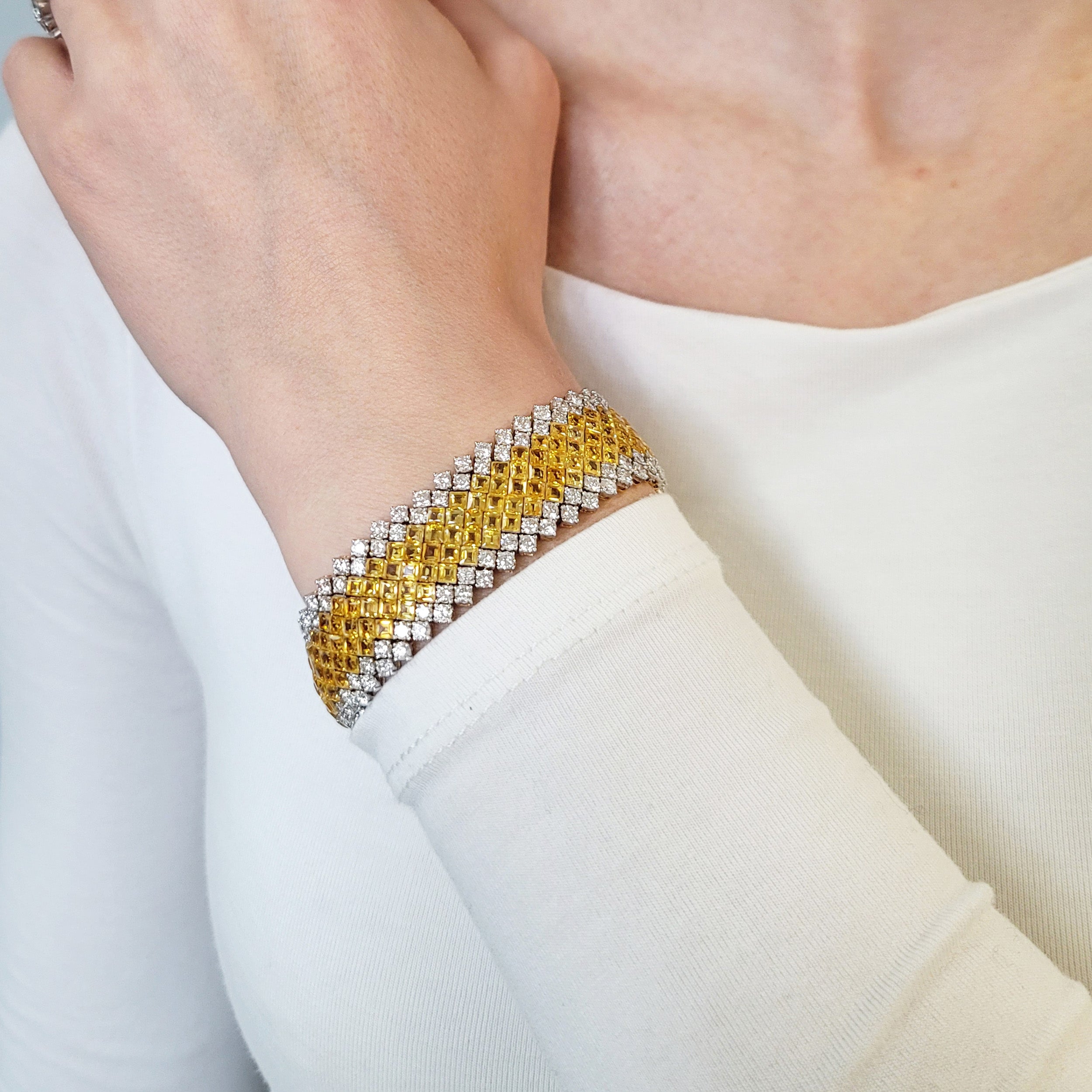 Diamond And Yellow Sapphire Mystery Set Bracelet In 18k Yellow Gold