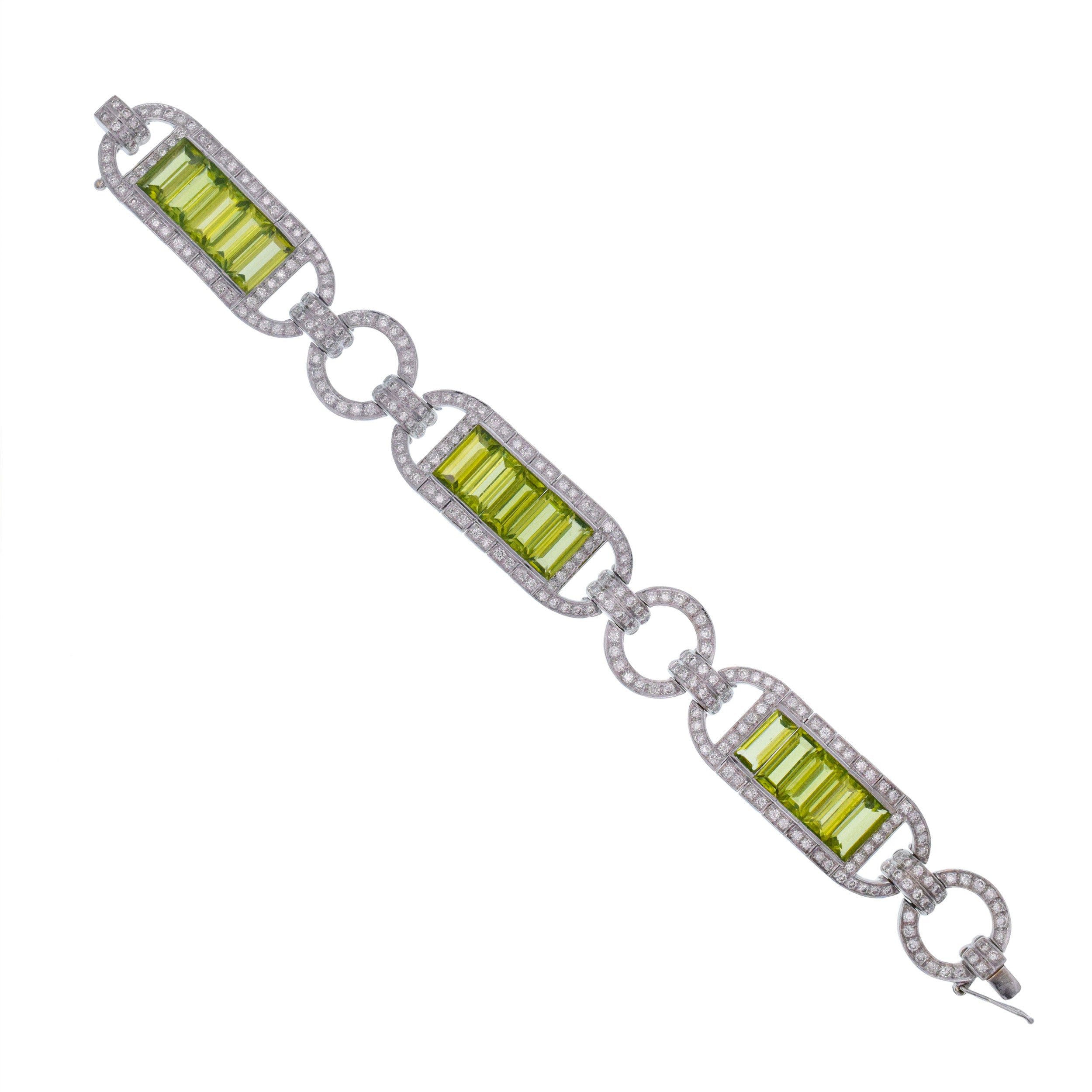 Diamond And Peridot Bracelet In 18k White Gold