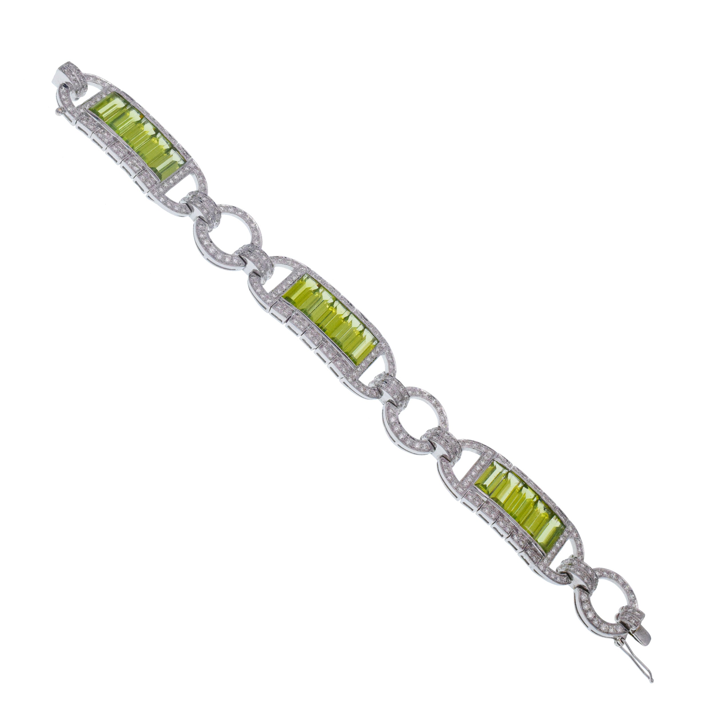 Diamond And Peridot Bracelet In 18k White Gold
