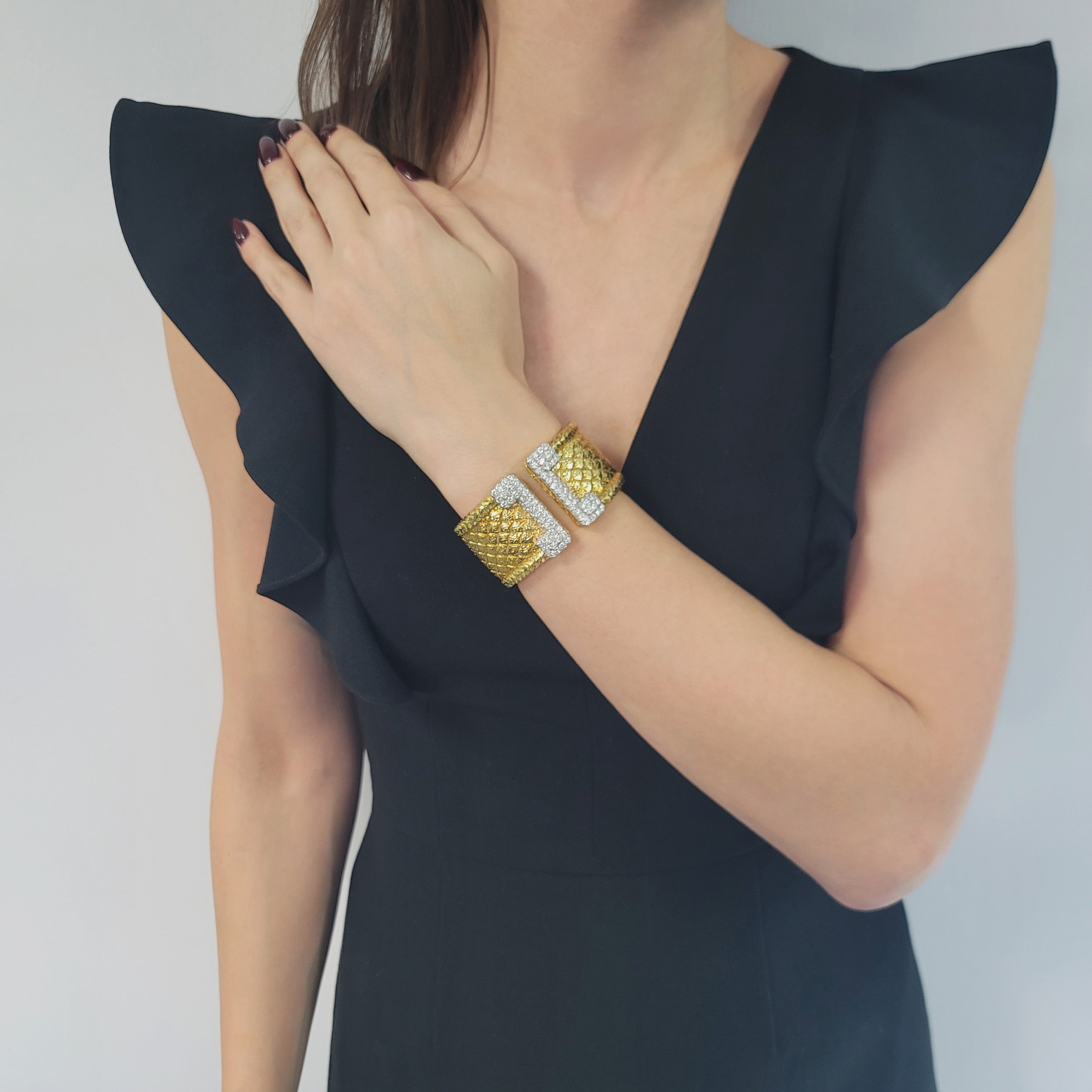 David Webb 18k Yellow Gold Fish Scale Cuff Bracelet With Diamond And Platinum Accents