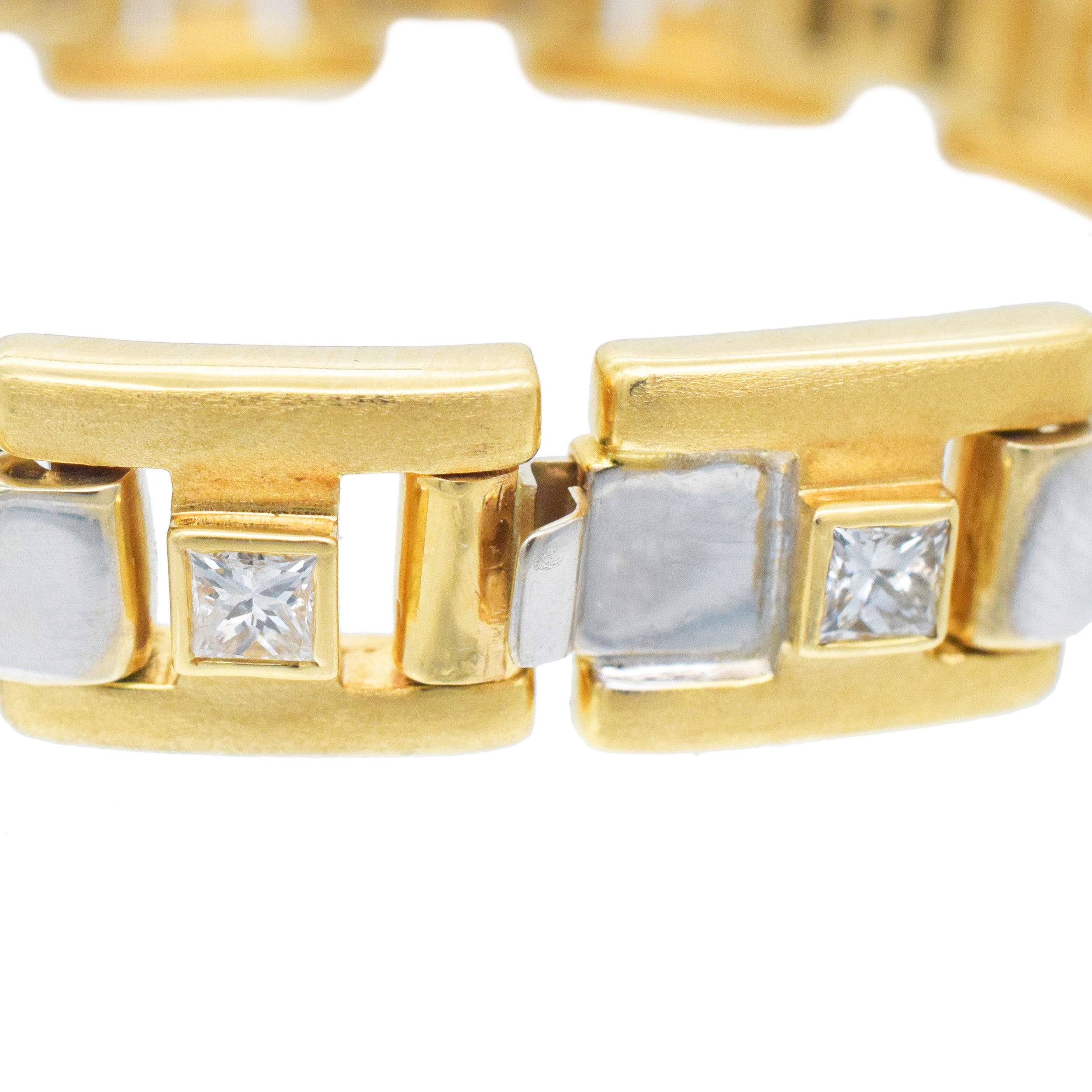 2.20ct Diamond Bracelet In 18k Two Tone Gold