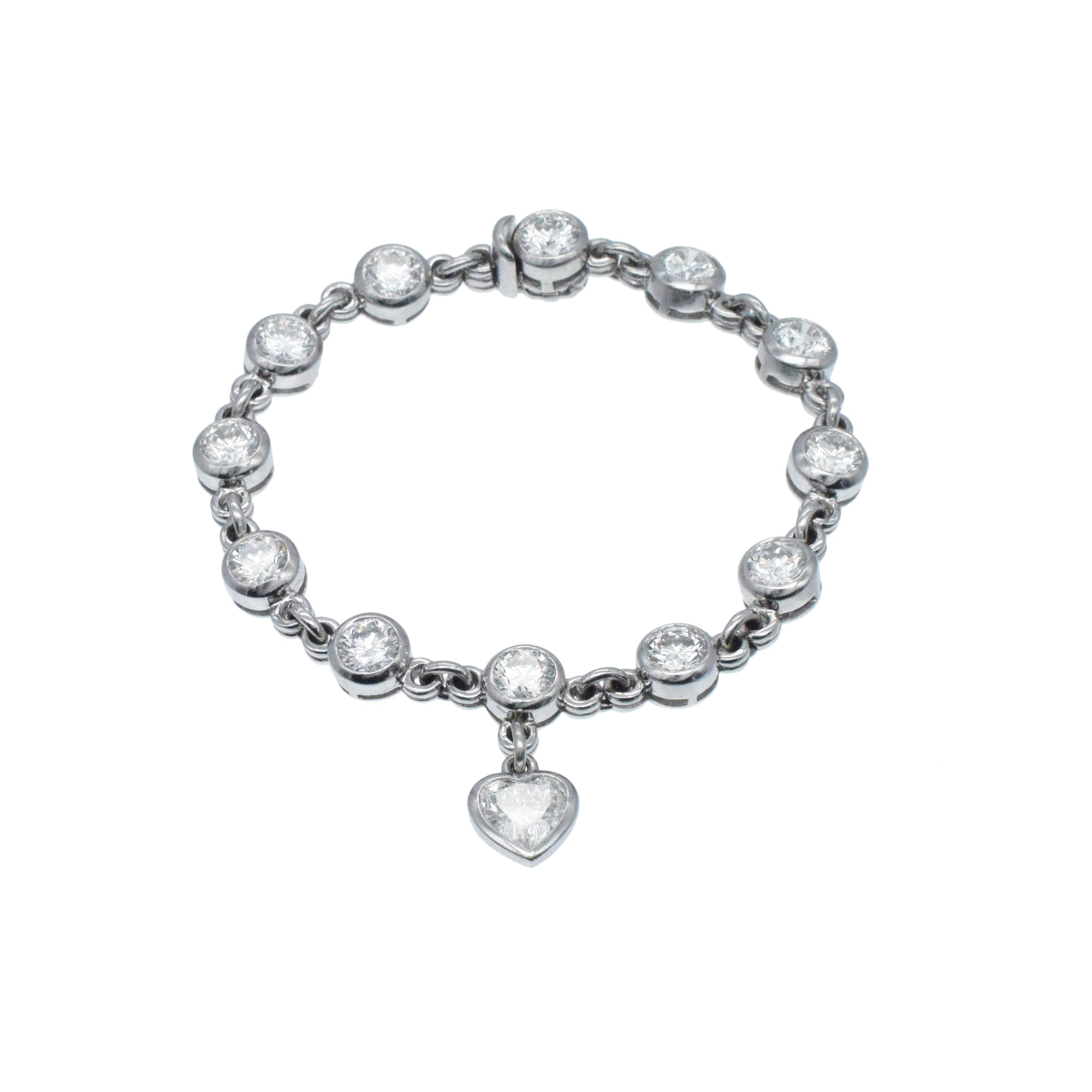 Graff Diamond Heart Charm Bracelet In Platinum