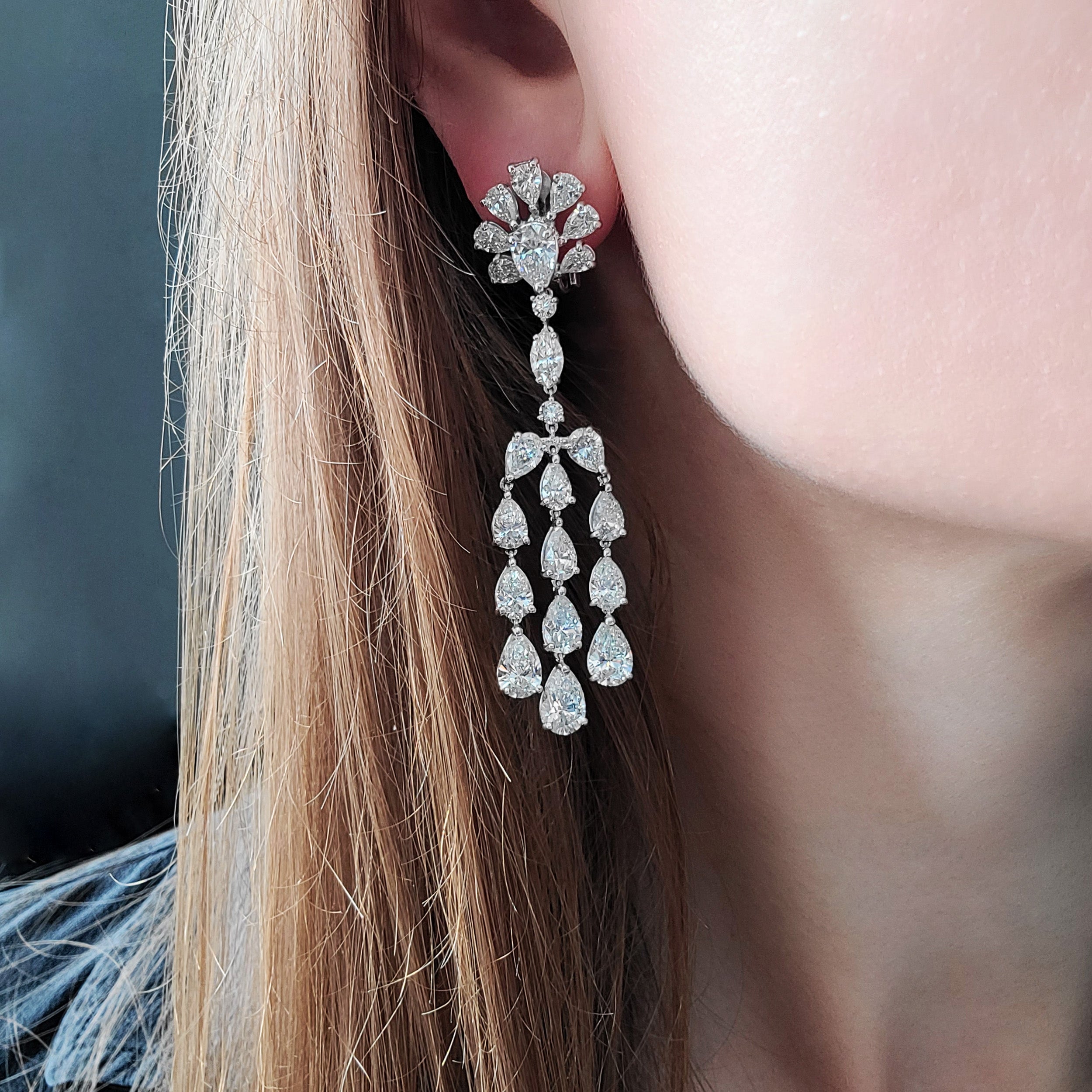 Diamond chandelier earrings in 18k white gold.