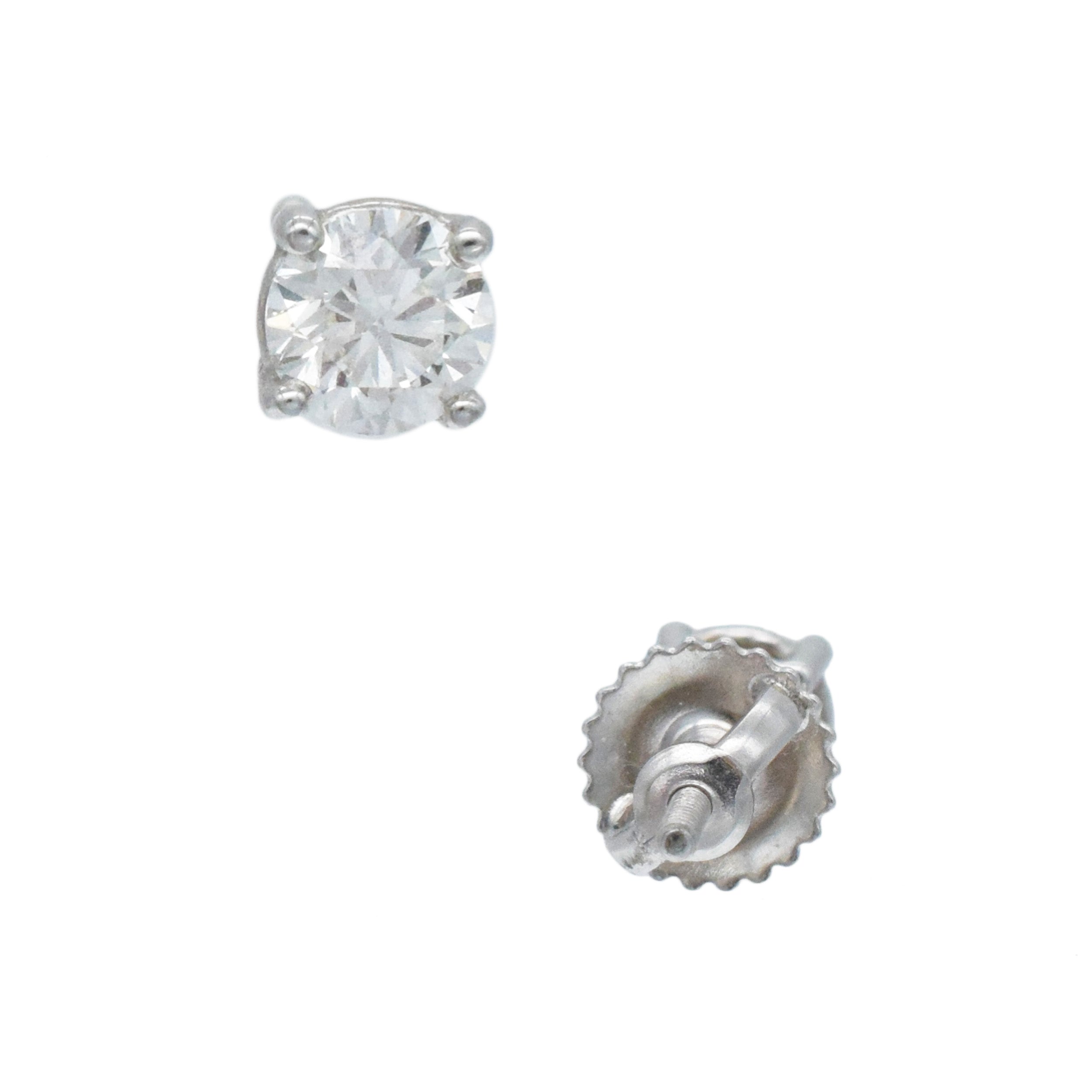 0.80ct Diamond stud earrings in 14k white gold