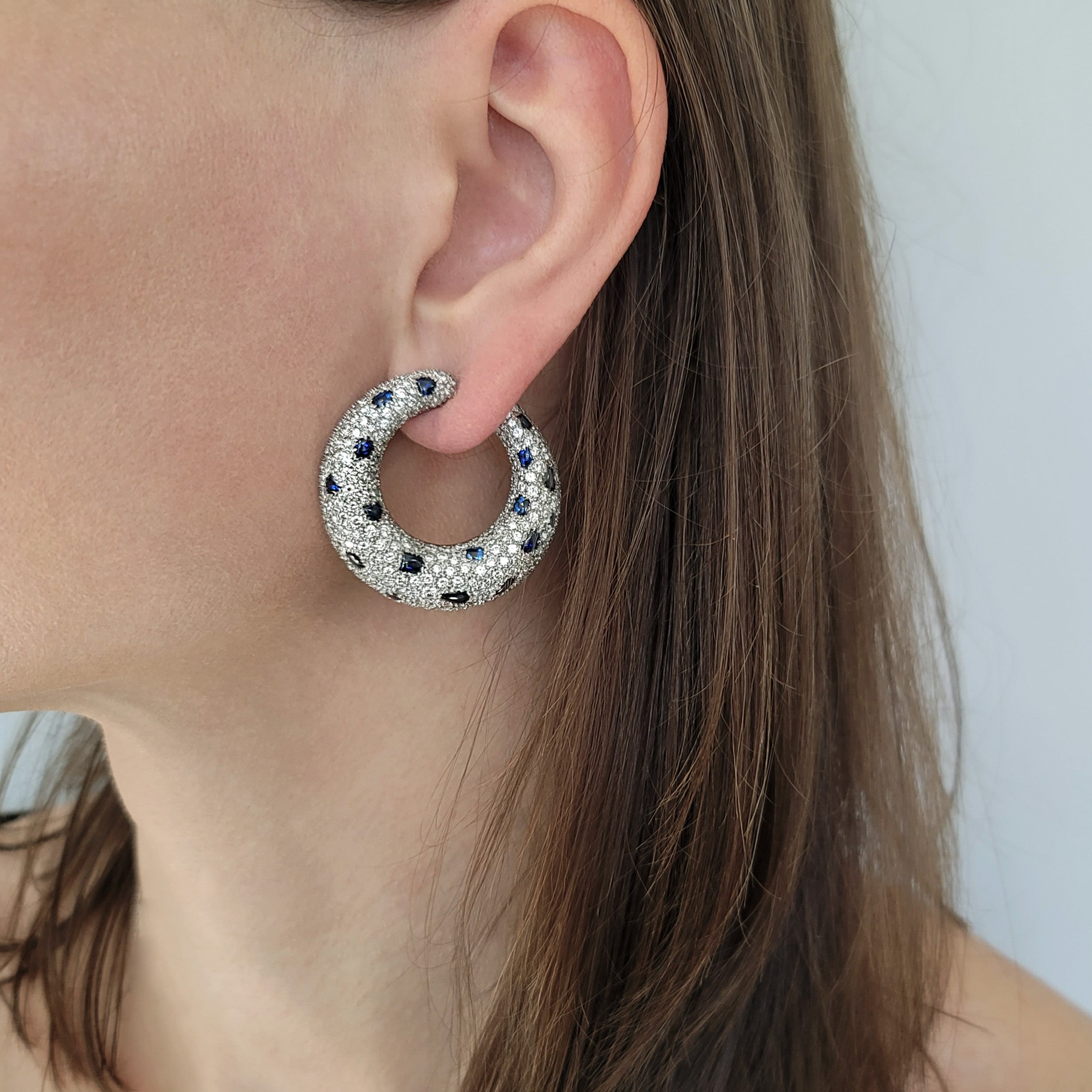 Cartier Diamond And Sapphire ‘Panthere’ Creole Hoop Earrings In Platinum