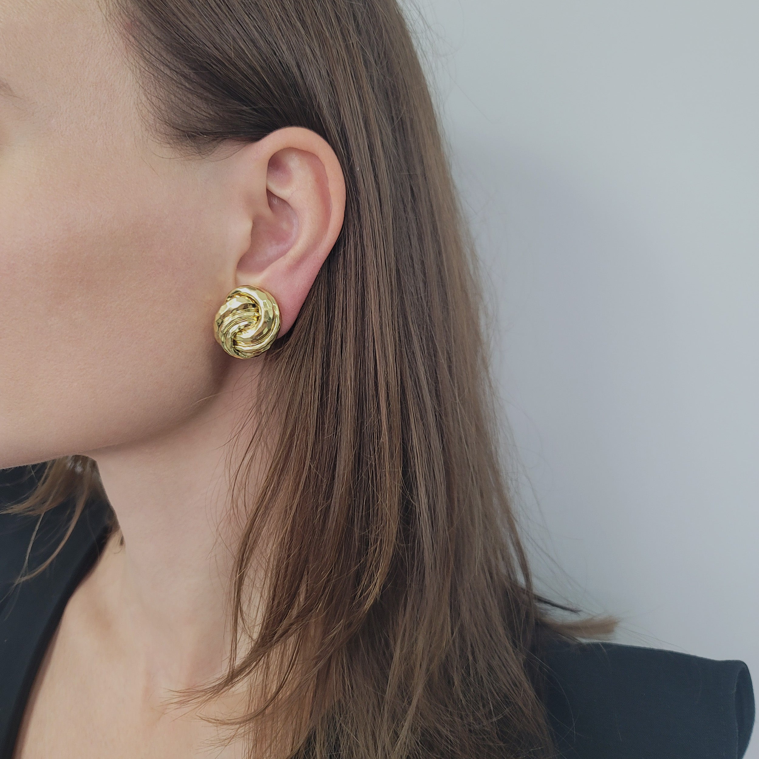 Henry Dunay Hammered 18k Yellow Gold Knot Earrings