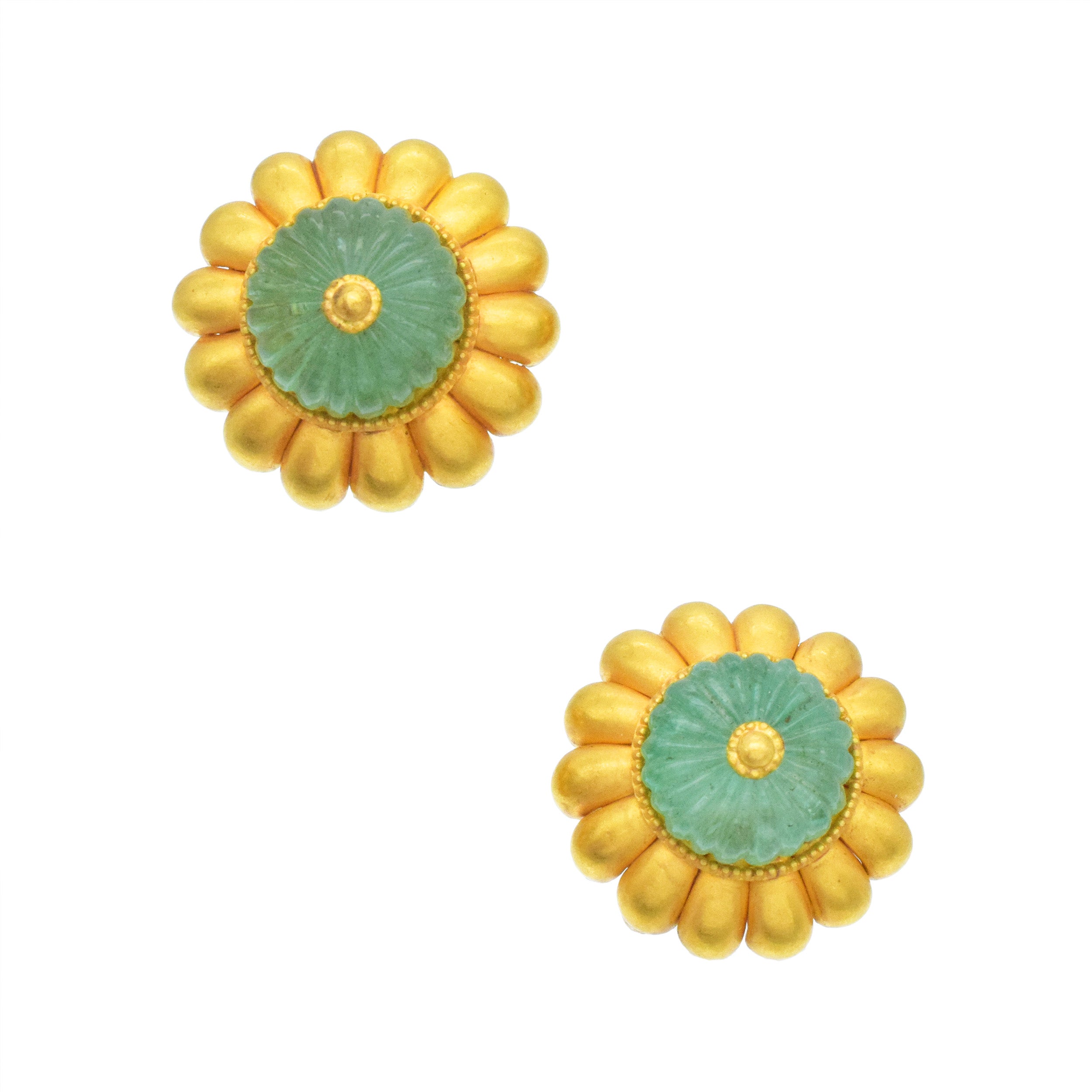 18k Yellow Gold And Emerald Flower Earrings For Pierced And Non-Pierced Ears