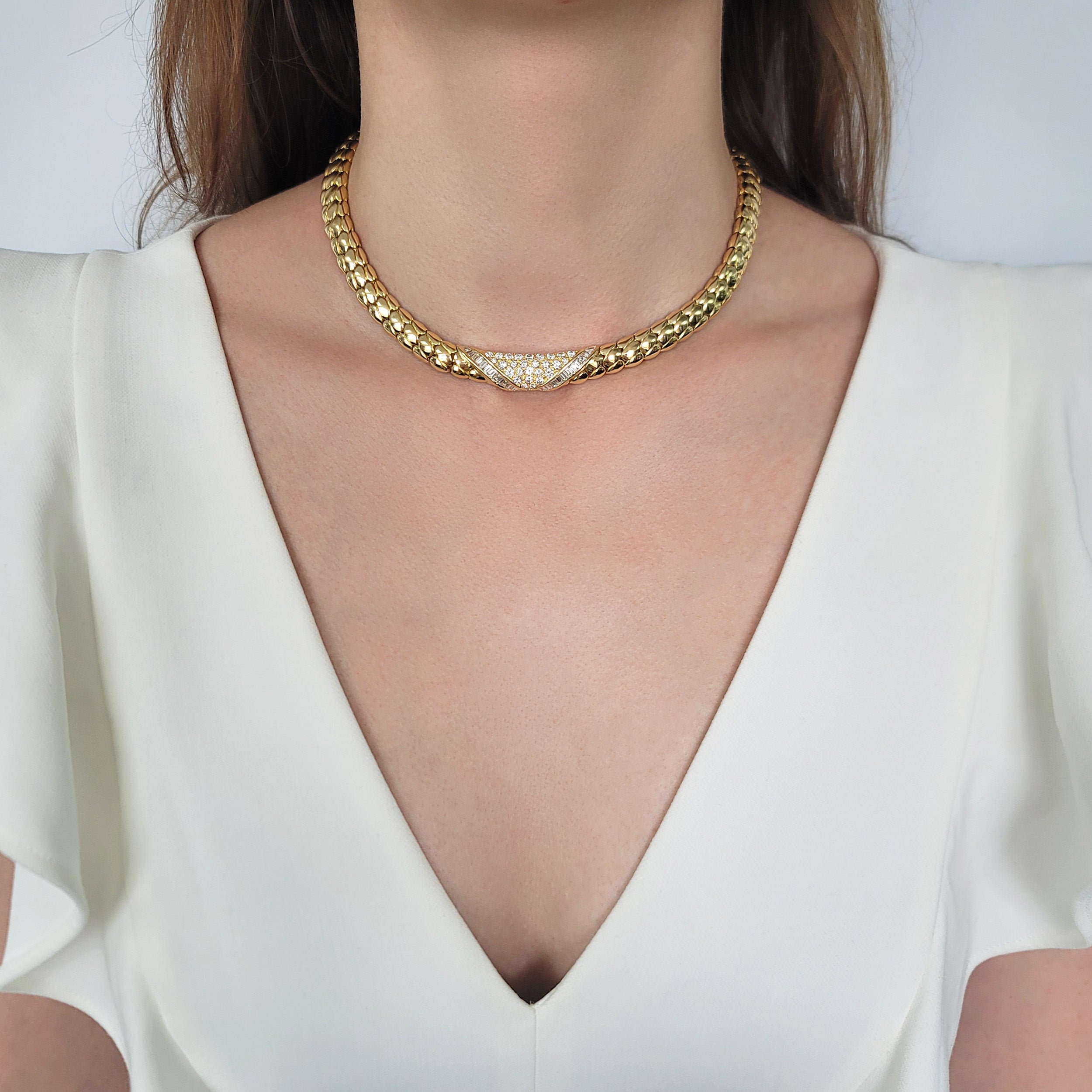 Van Cleef & Arpels 18k Yellow Gold Choker Necklace With Diamonds