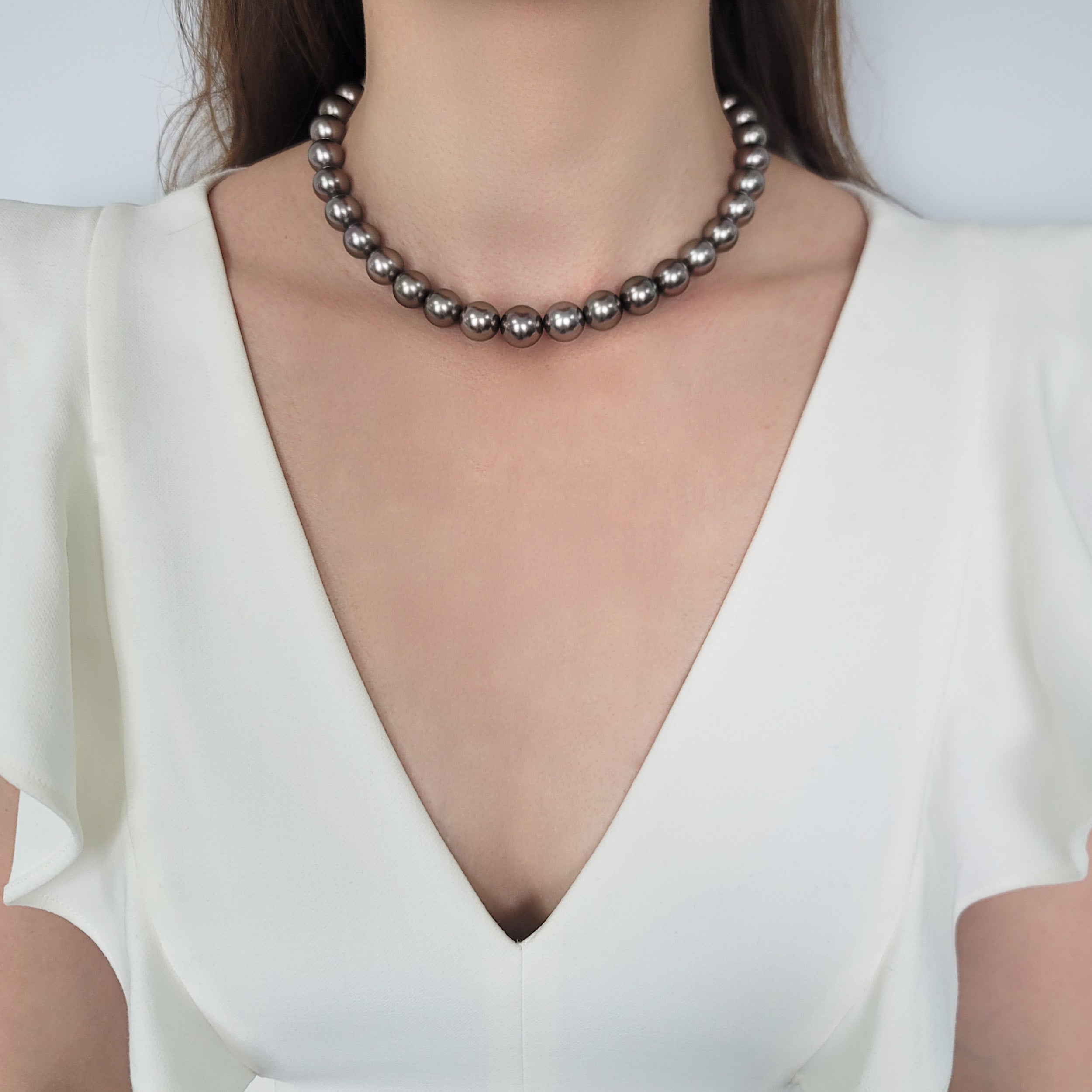Black Tahitian Pearl Necklace With Diamond Encrusted Platinum Clasp