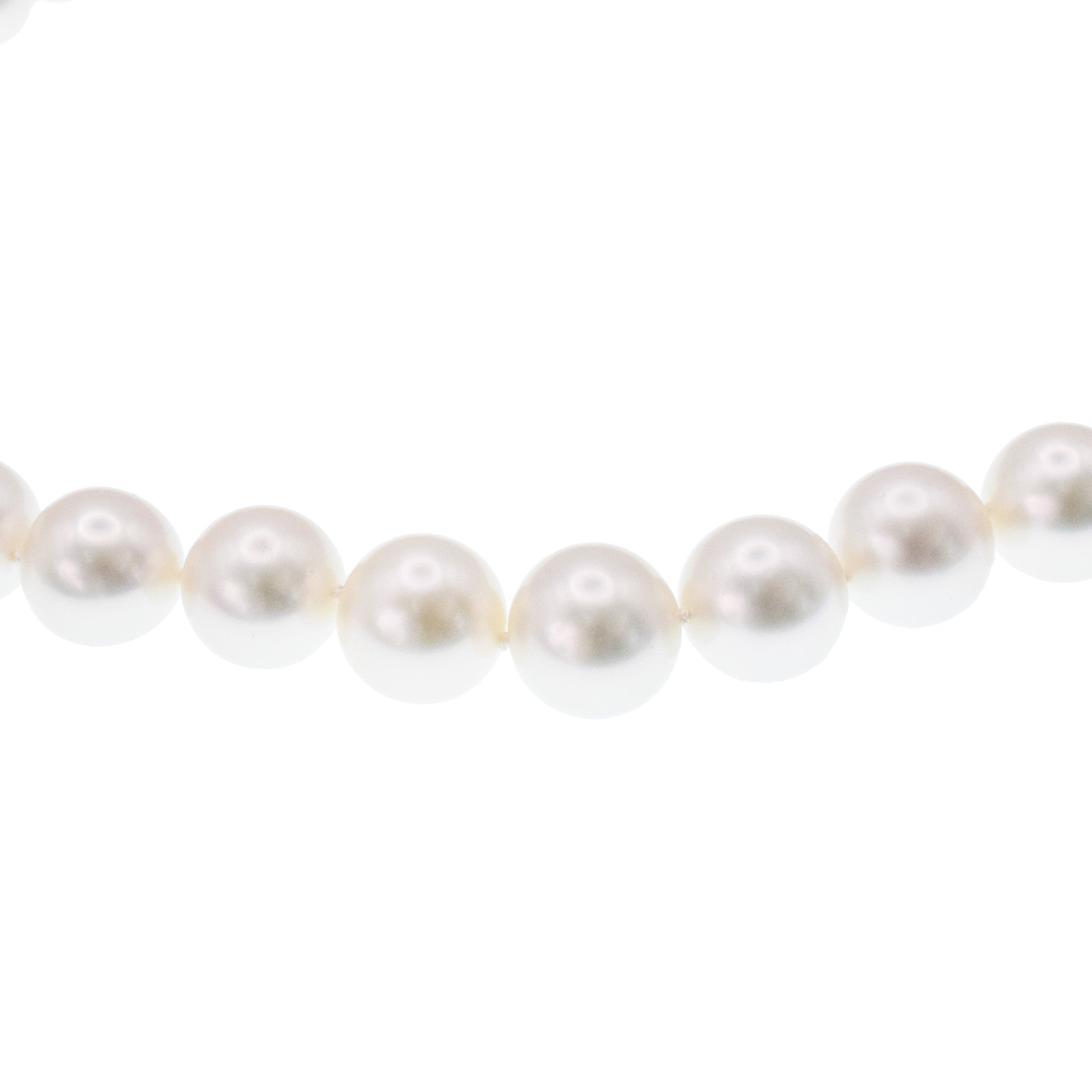 Cartier South Sea Pearl Necklace With 18k Yellow Gold Clasp