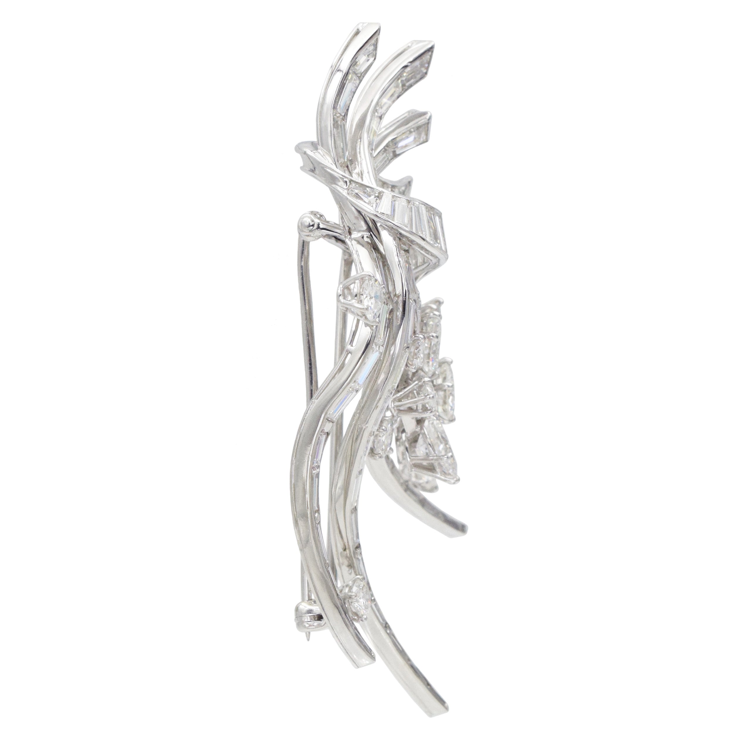 10.00ct Diamond Floral Brooch In Platinum.