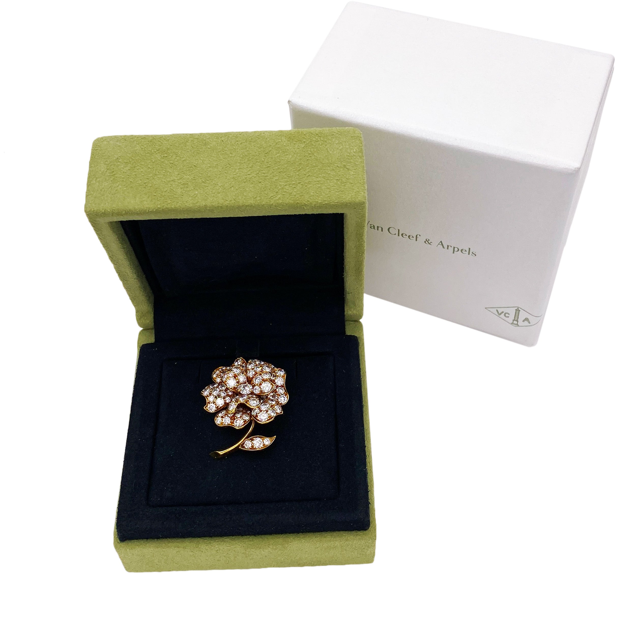 Van Cleef & Arpels Gardenia Brooch In 18k Yellow Gold