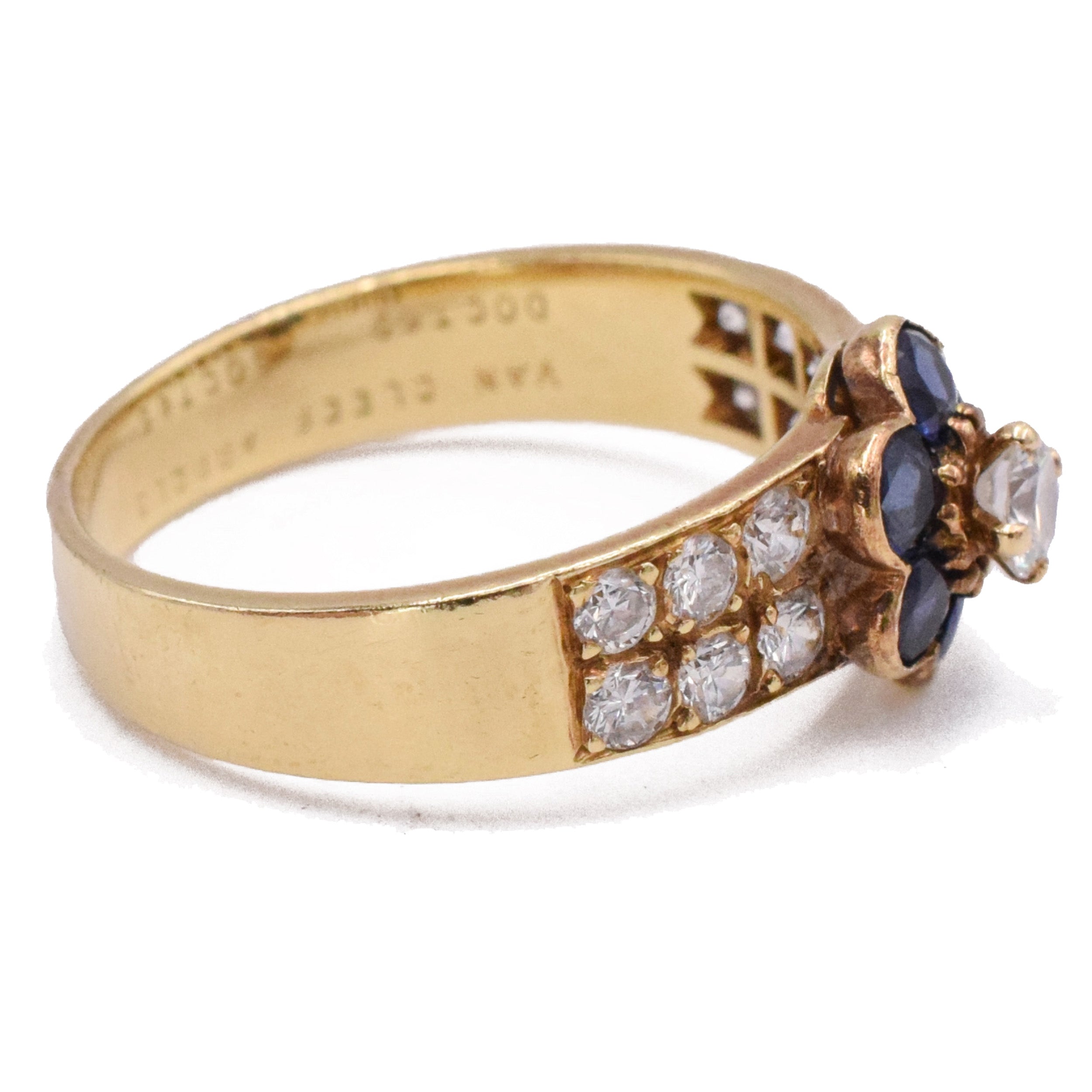 Van Cleef & Arpels Diamond And Sapphire Fleurette Ring In 18k Yellow Gold