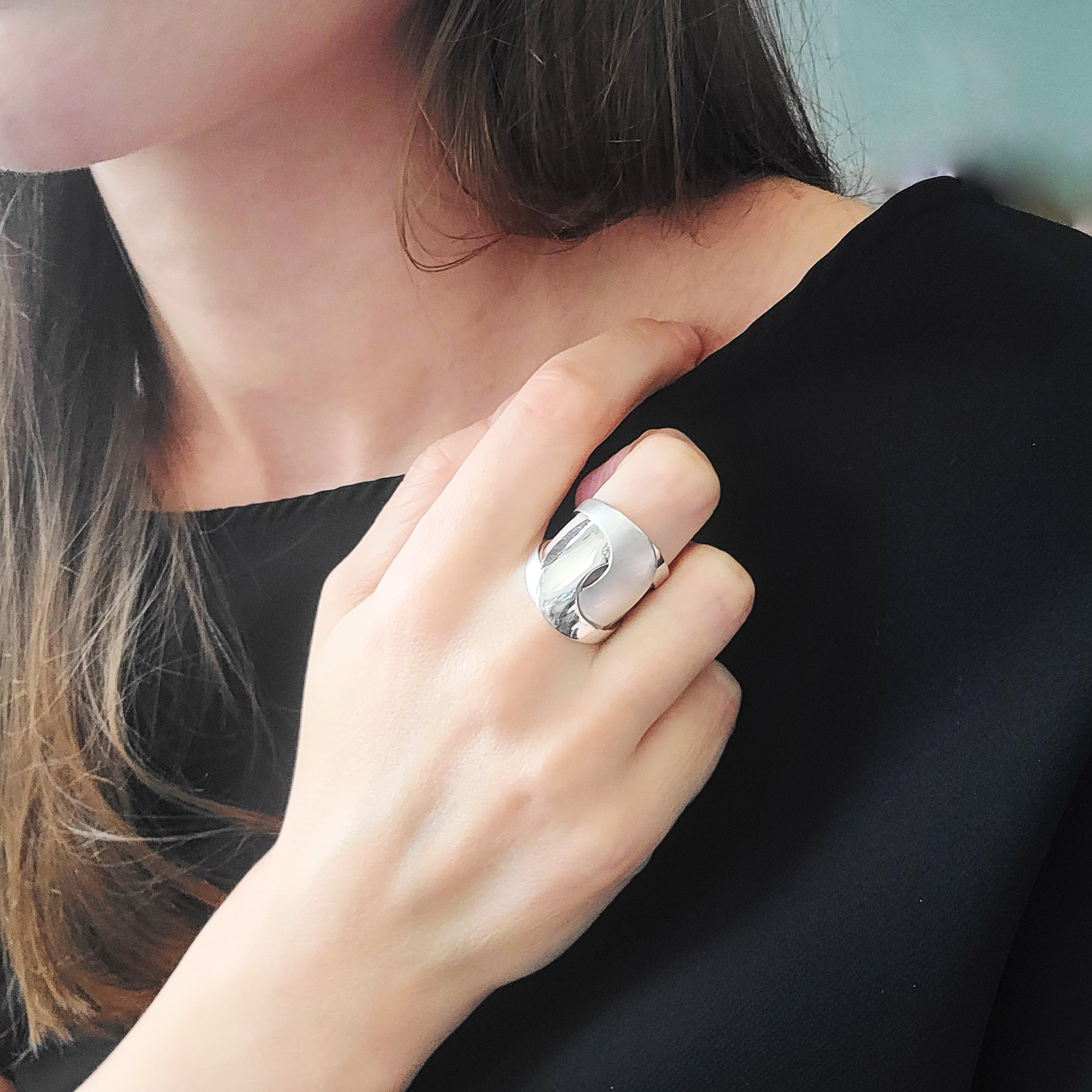 Youmna Crossover Statement Ring 18k White Gold