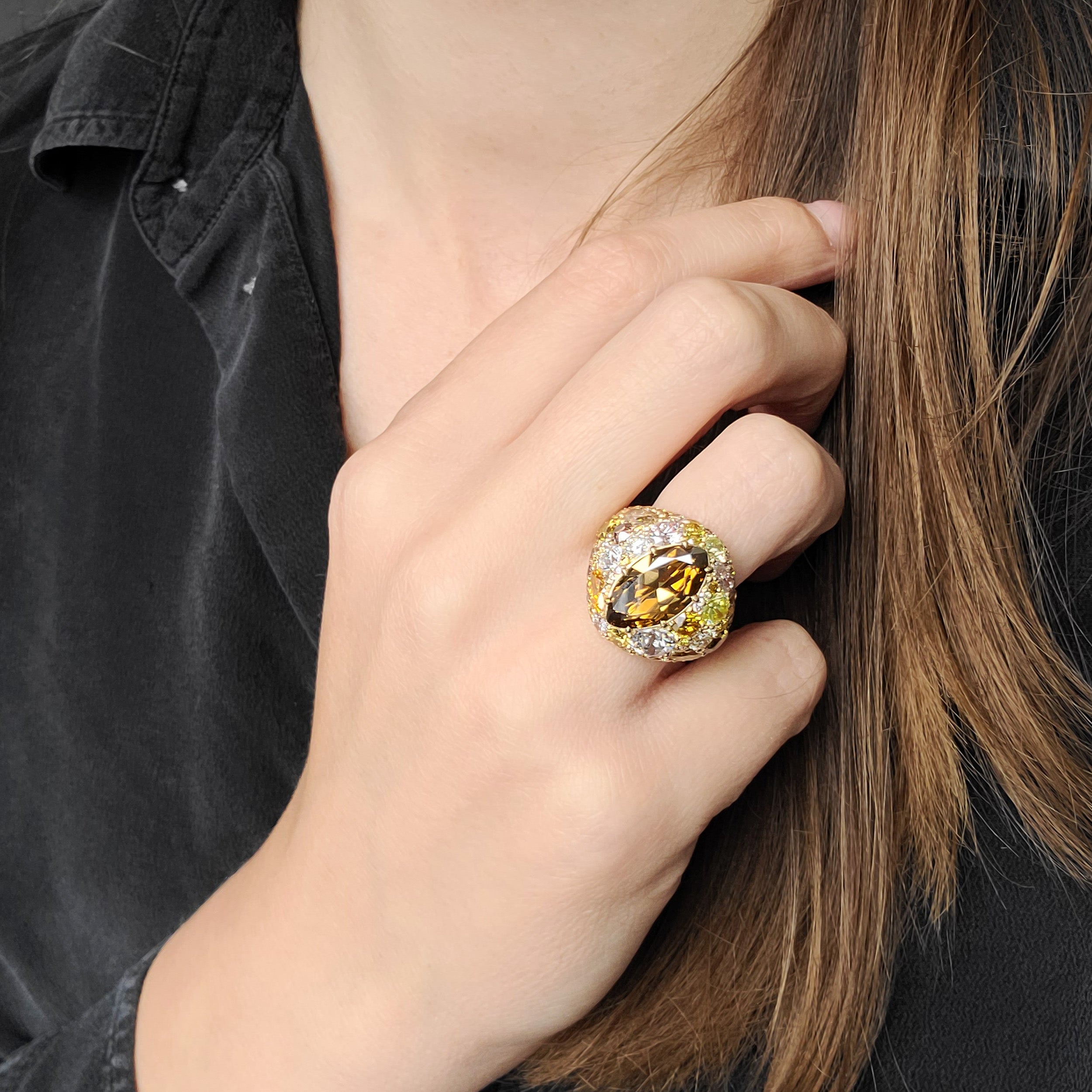 Colored Diamond and 18k Yellow Gold Ring
