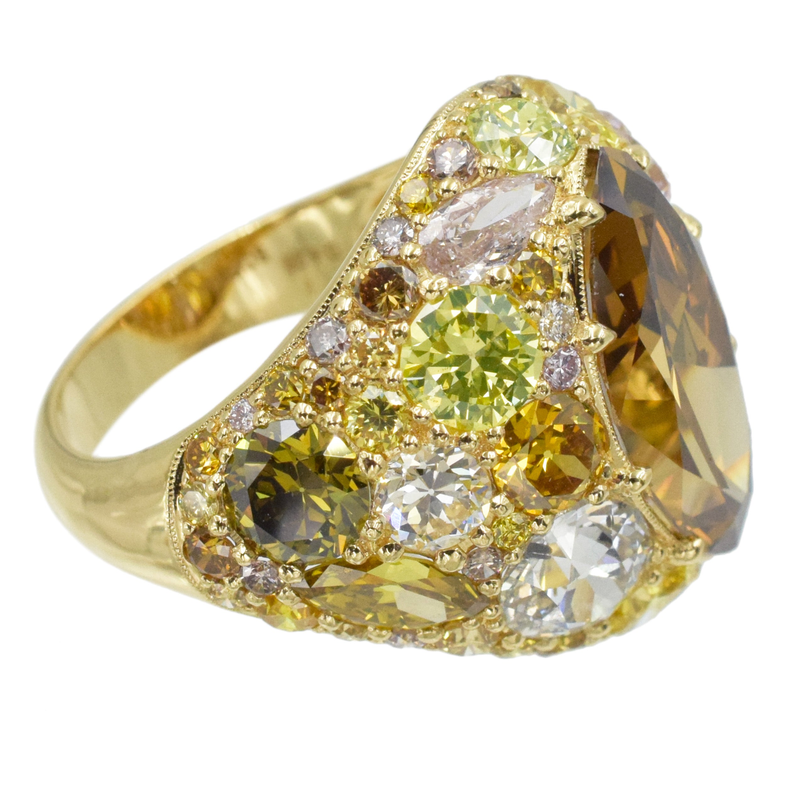 Colored Diamond and 18k Yellow Gold Ring