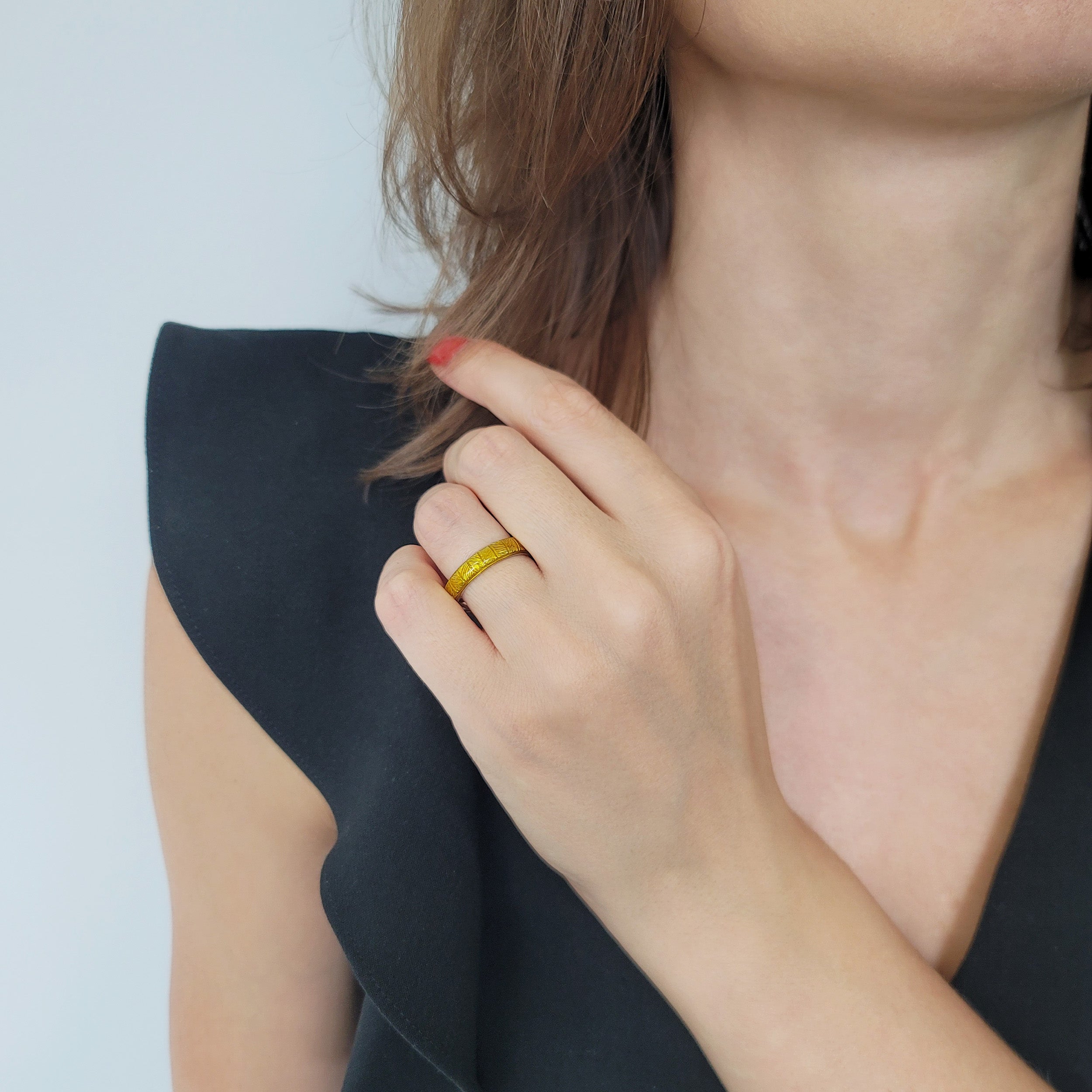 Hidalgo Yellow Enamel Band In 18k White Gold