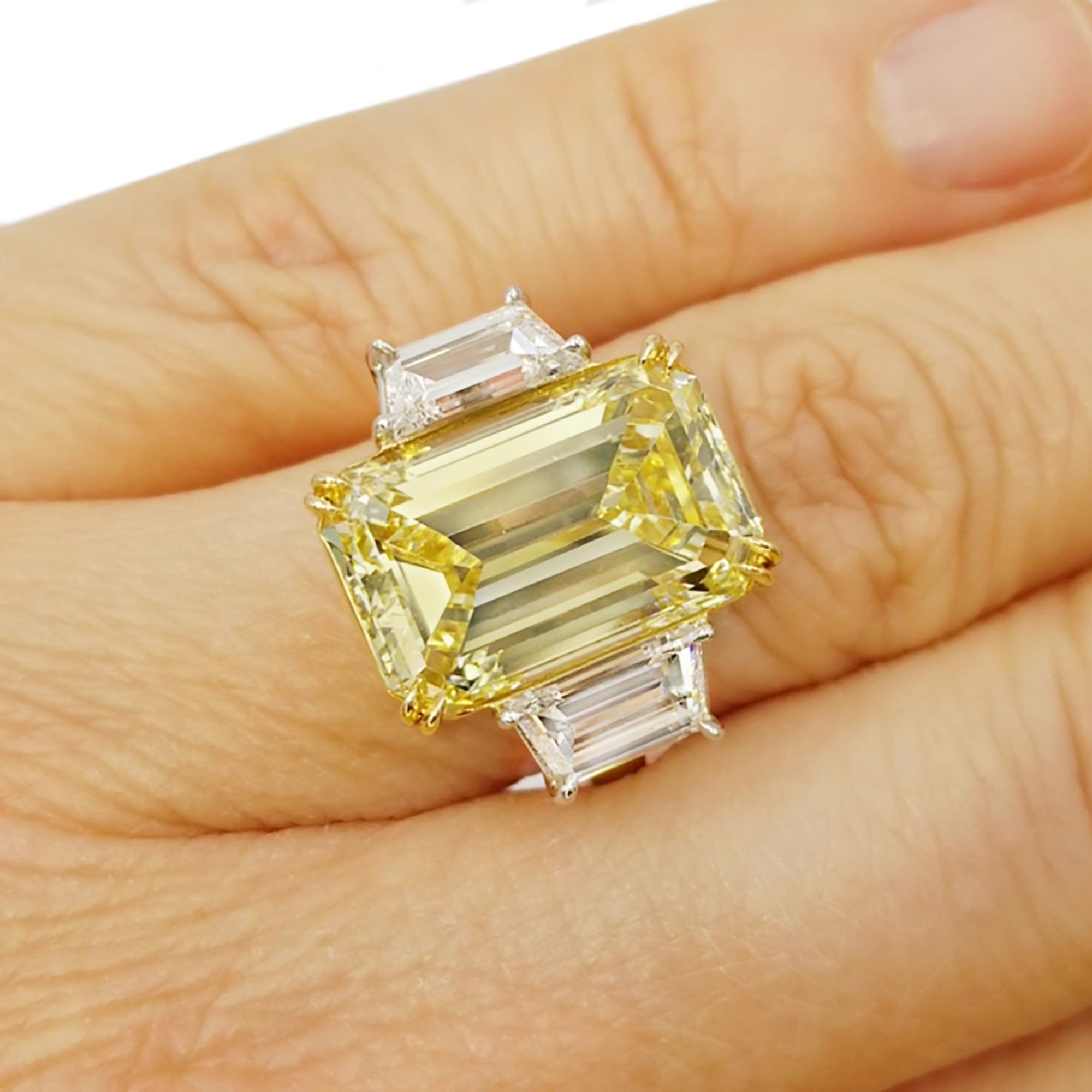 10ct Natural Fancy Yellow Emerald Cut Diamond Ring