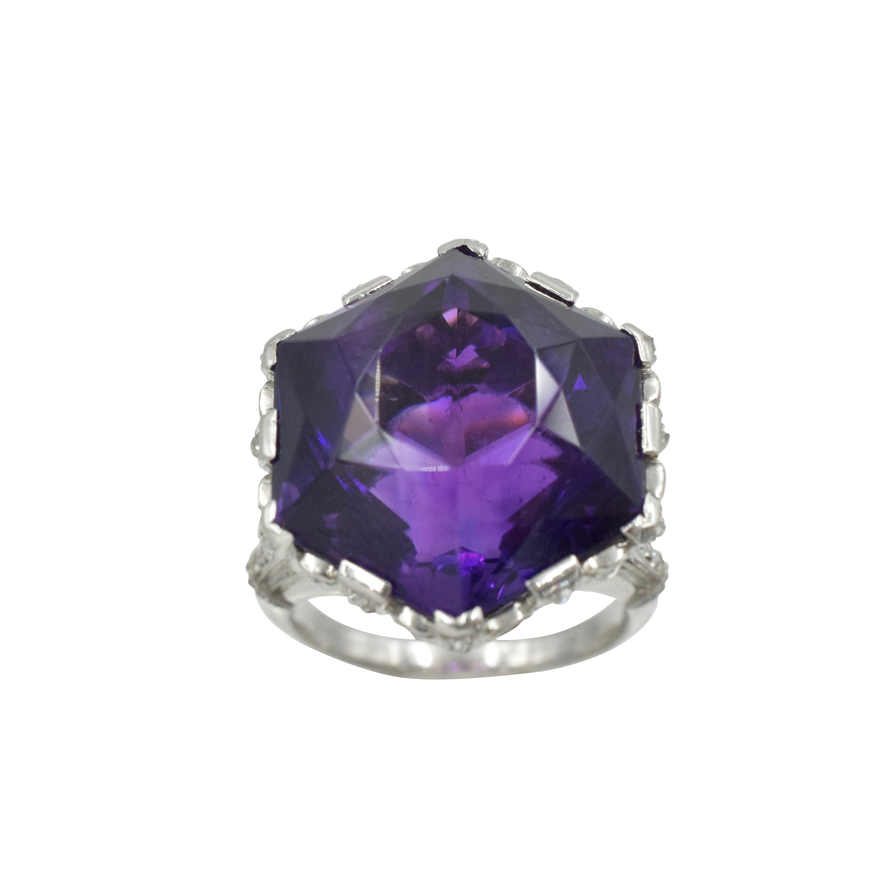 Antique 26.60ct Amethyst & Diamond Ring