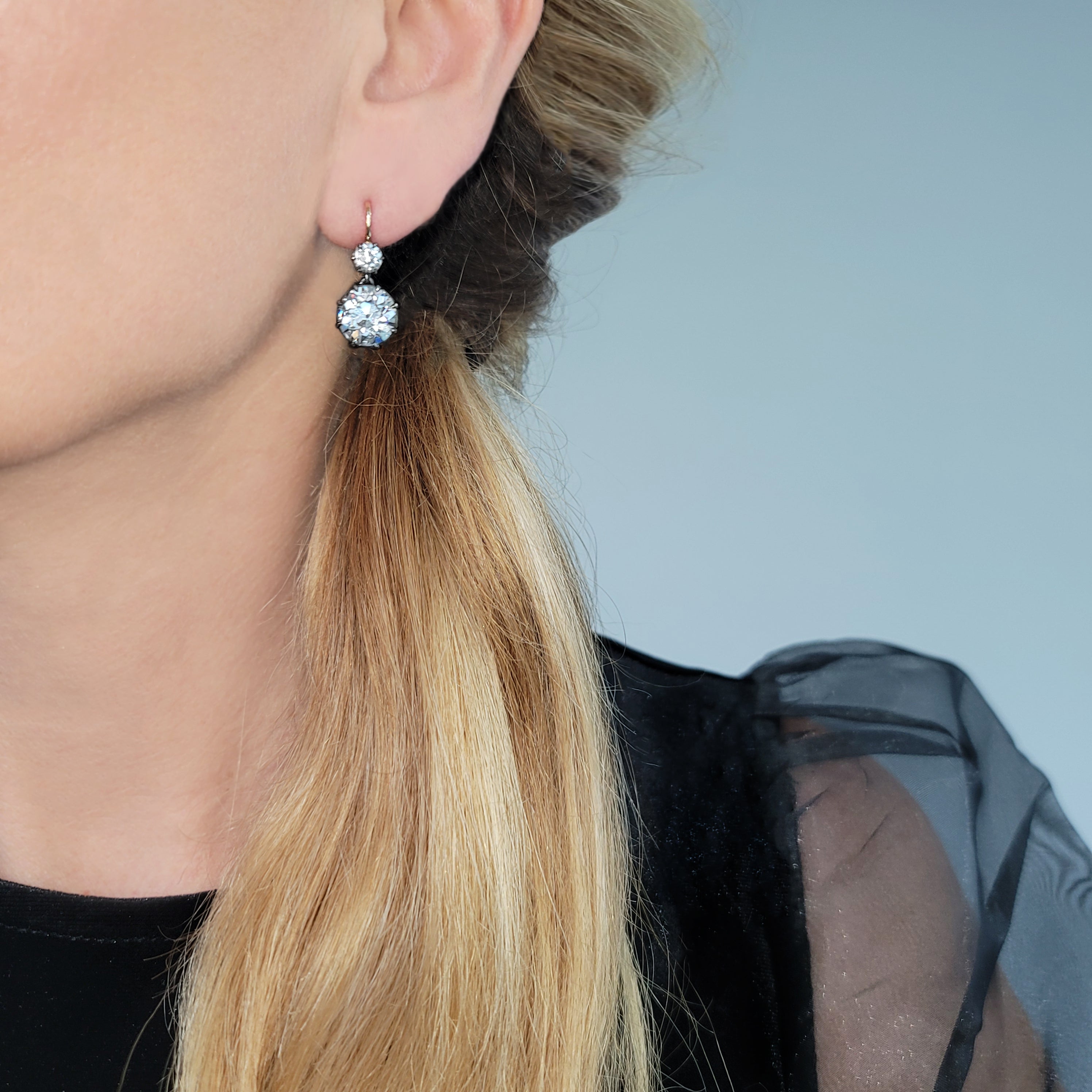 Exquisite 6.76ct Diamond Drop Earrings