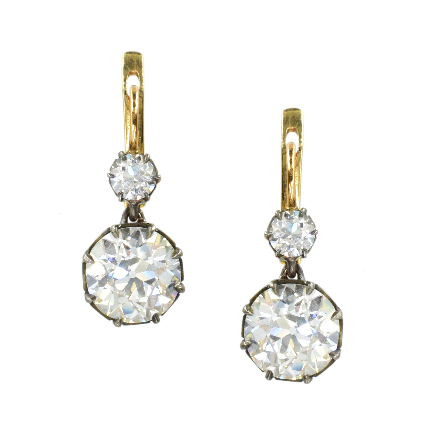 Exquisite 6.76ct Diamond Drop Earrings