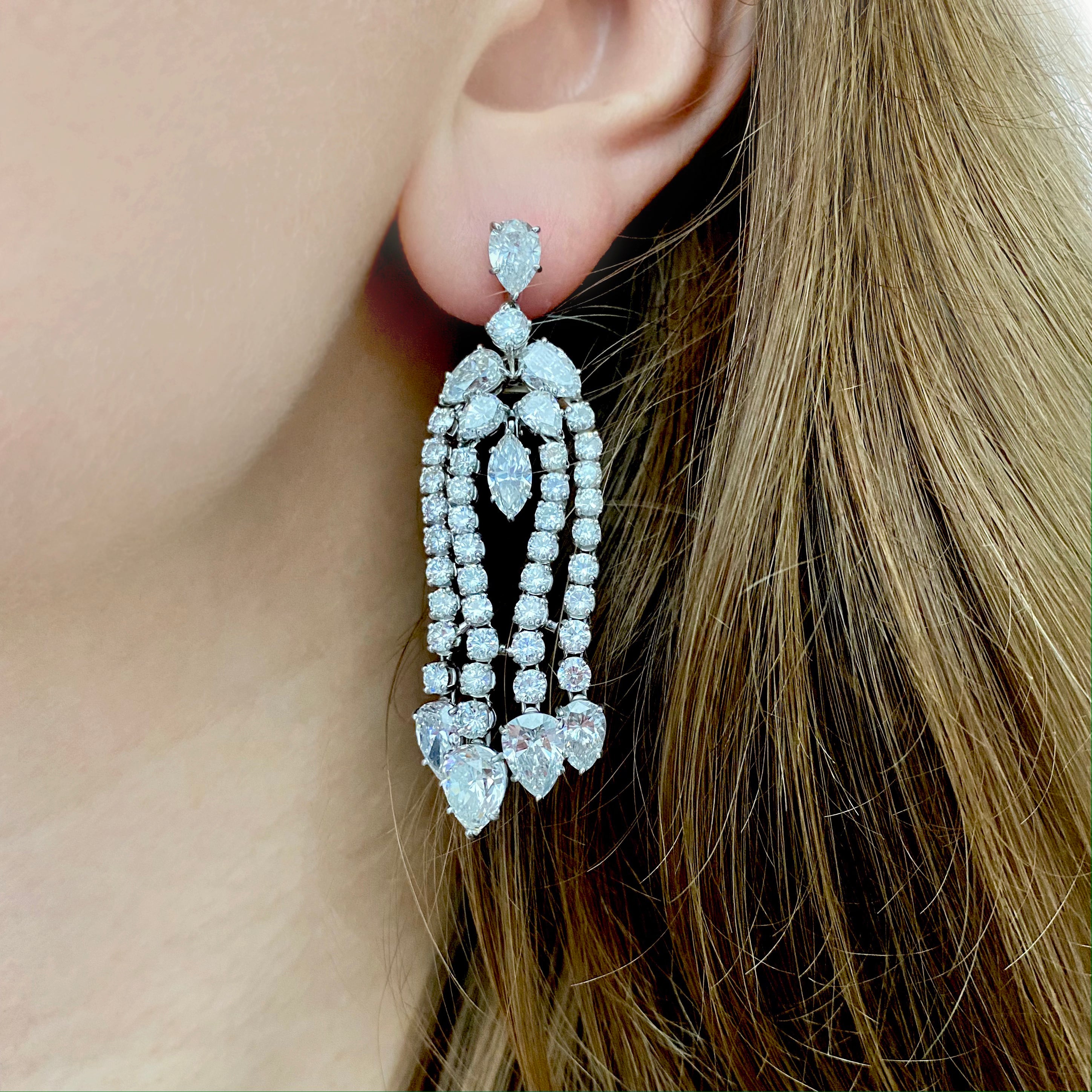 Harry Winston Diamond Chandelier Earrings