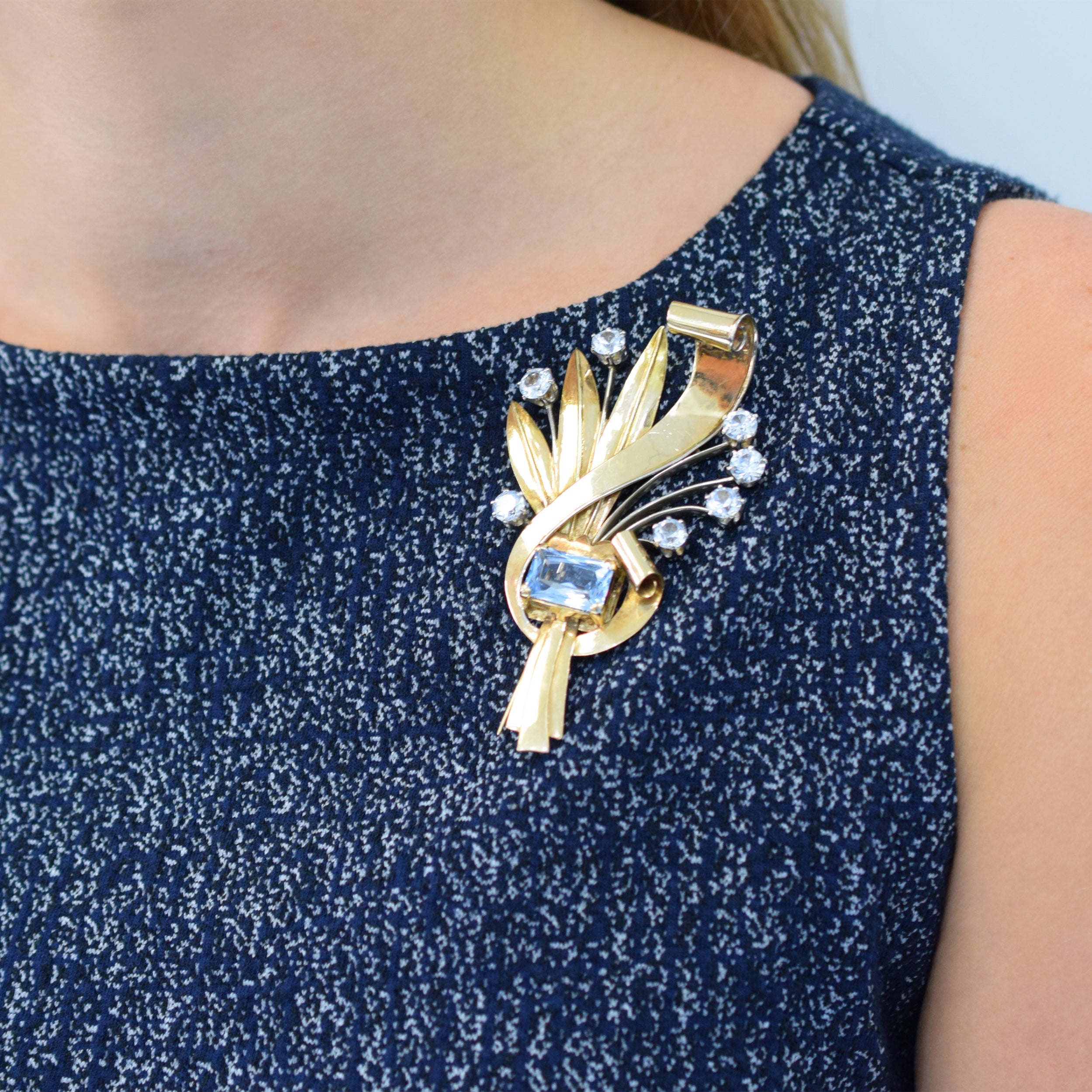 Art Deco Brooch in 14k Yellow Gold