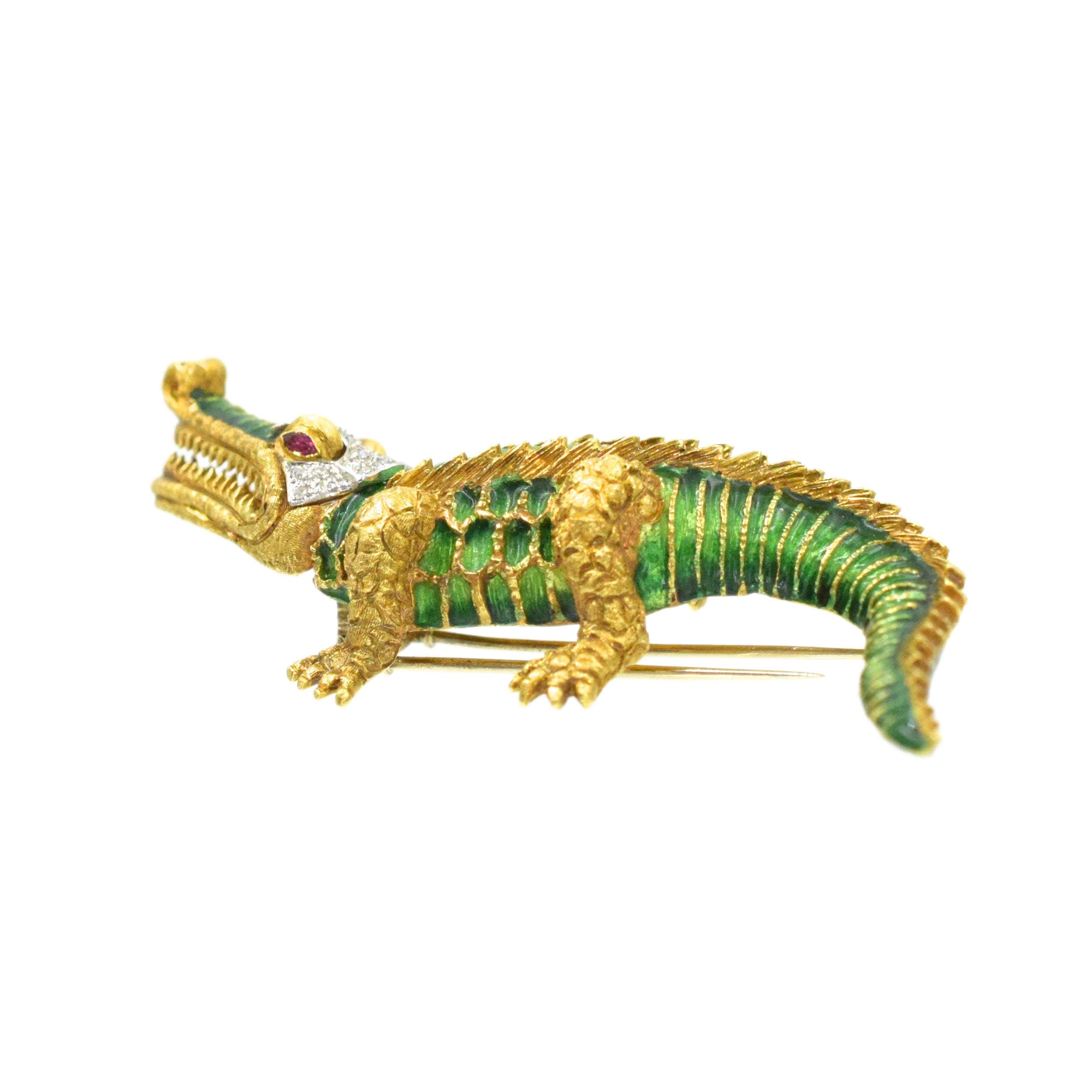 Diamond & Enamel Alligator Brooch In 18k Yellow Gold
