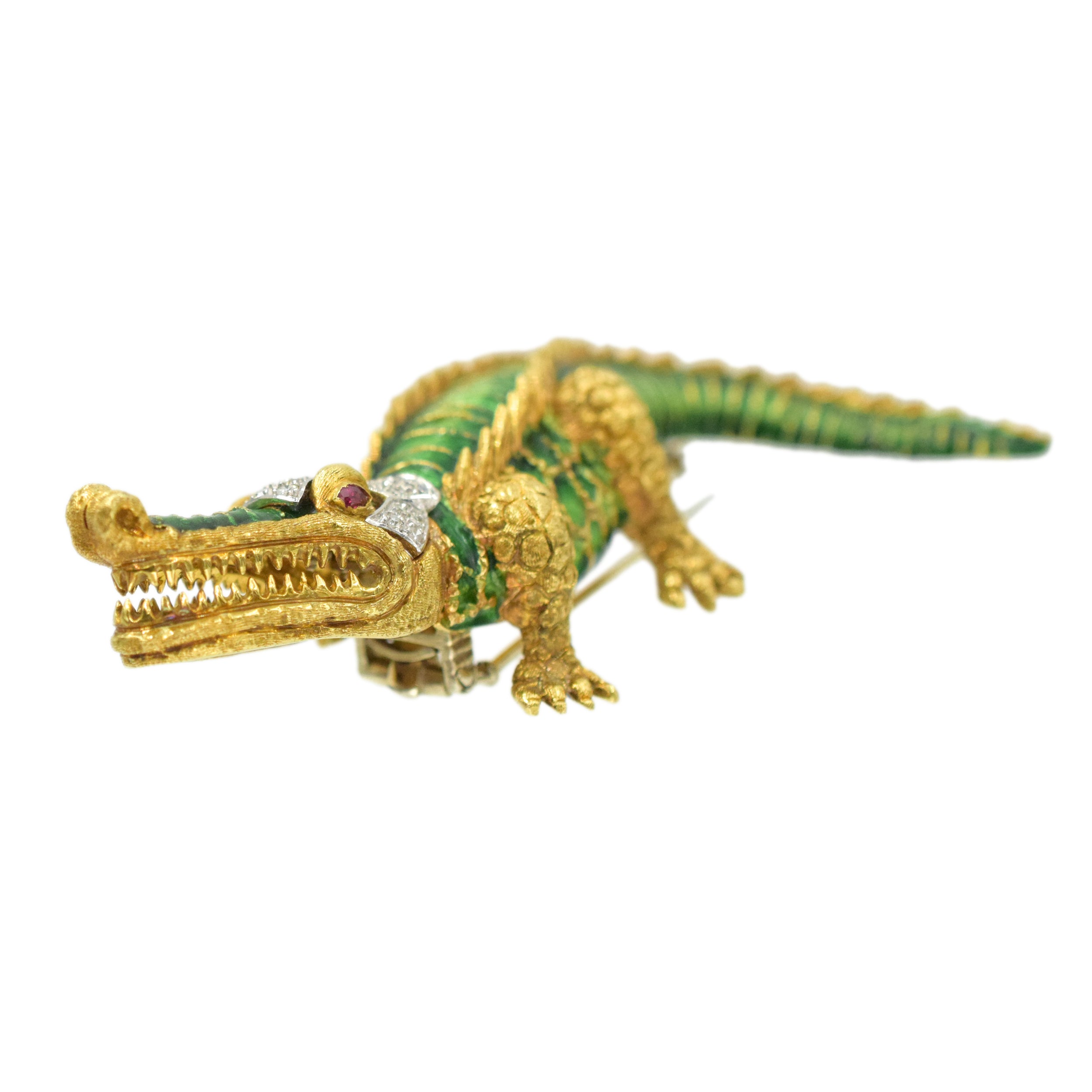 Diamond & Enamel Alligator Brooch In 18k Yellow Gold