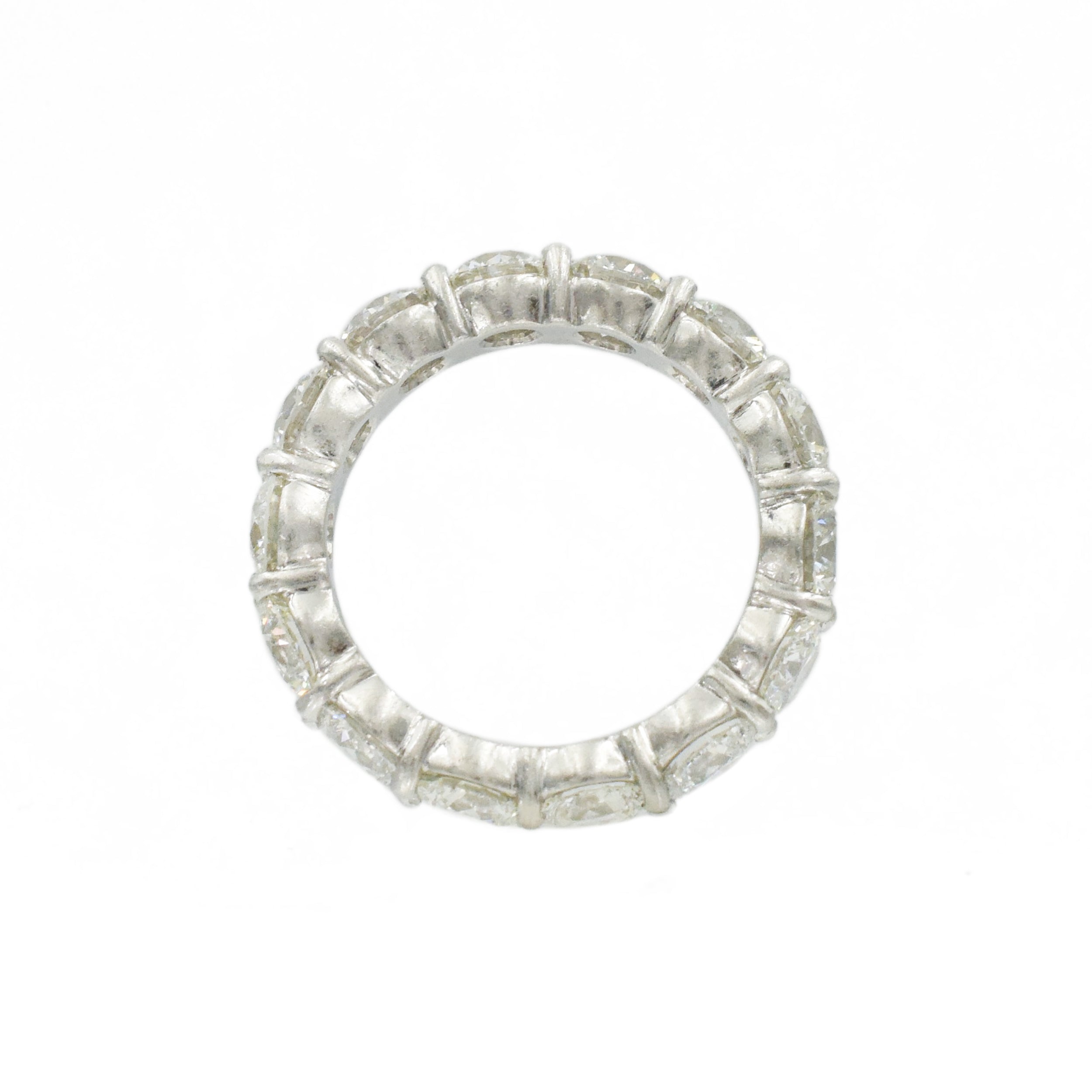 5.98ct Round Diamond Eternity Band in Platinum