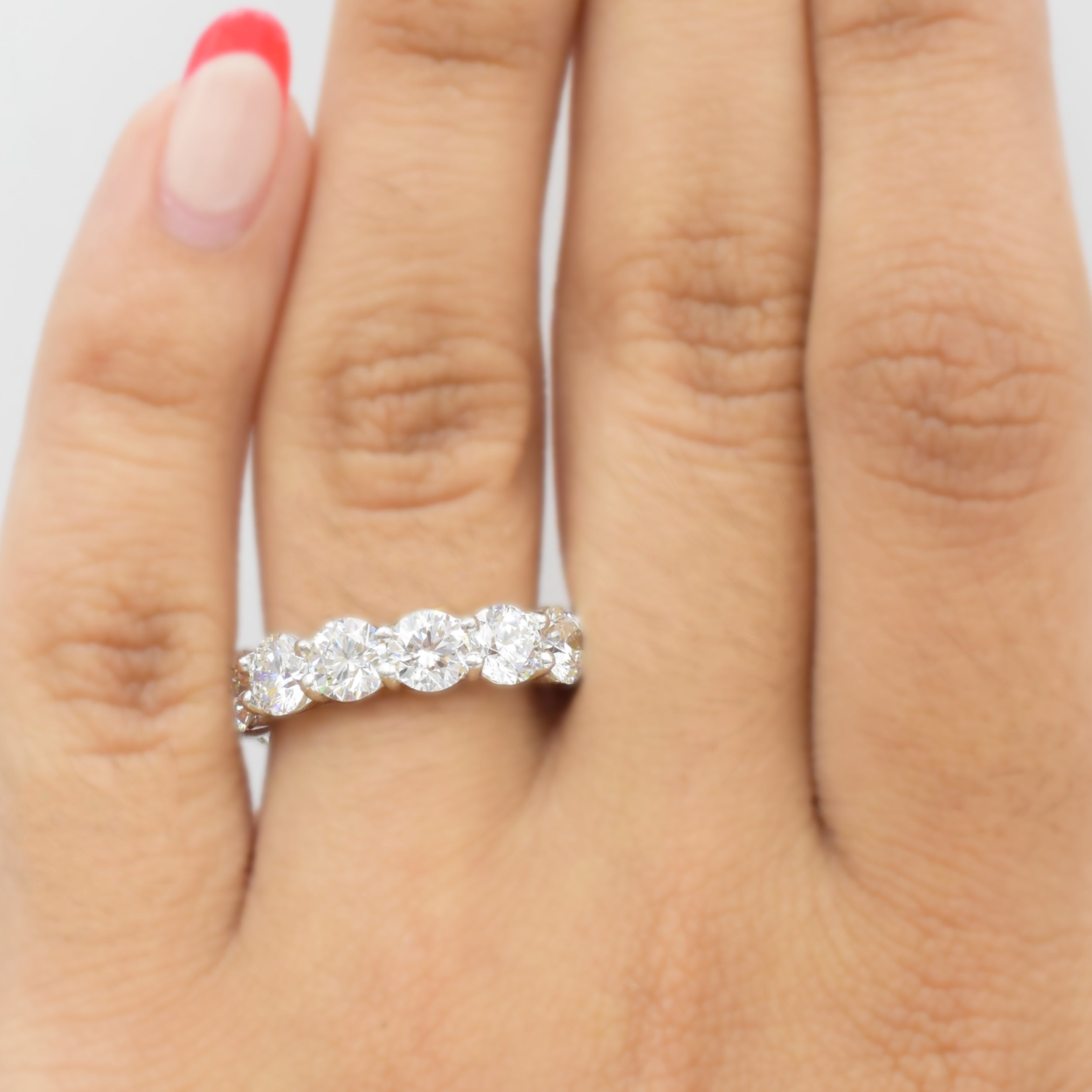 5.98ct Round Diamond Eternity Band in Platinum