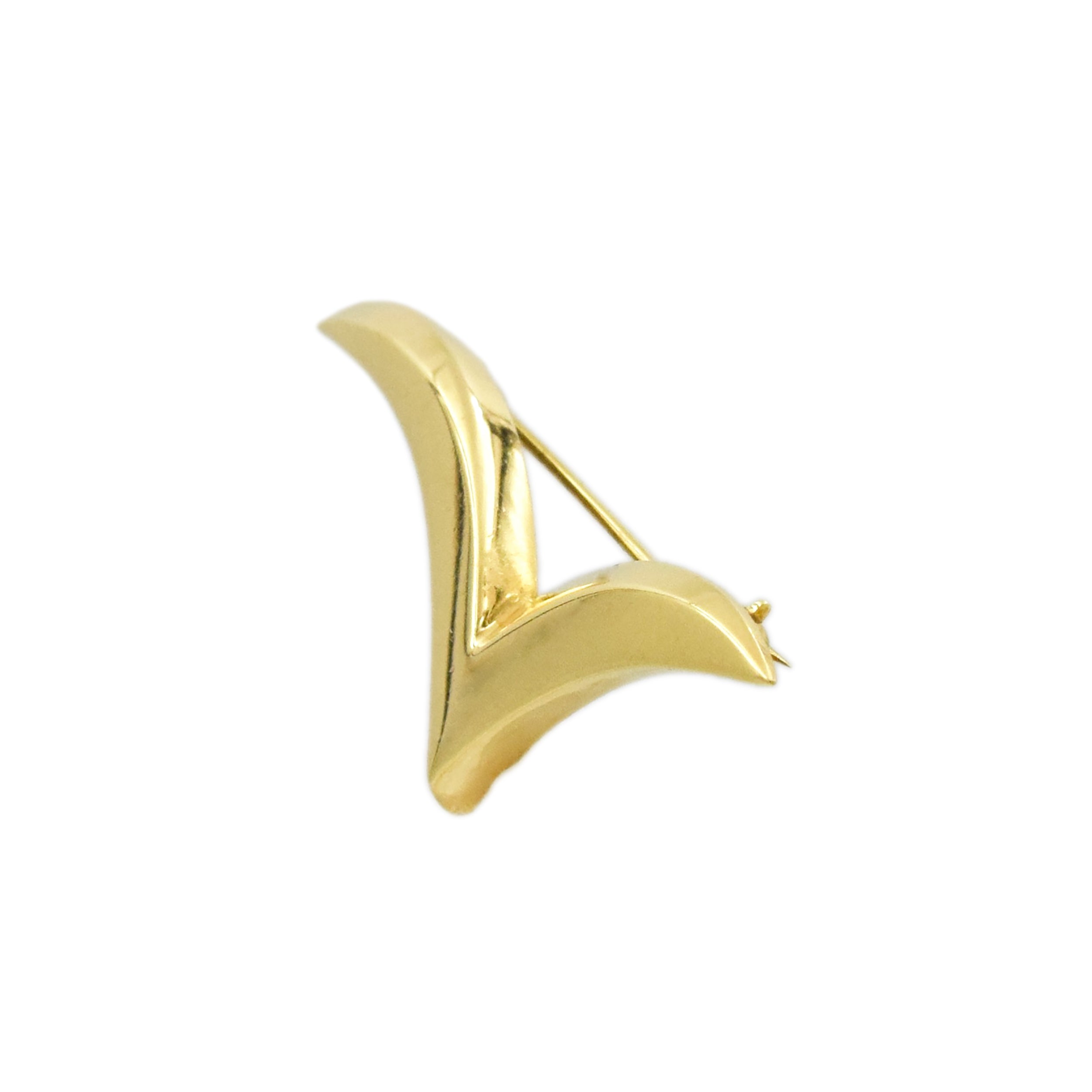 1990's Tiffany & Co Seagull V Brooch in 18K Yellow Gold