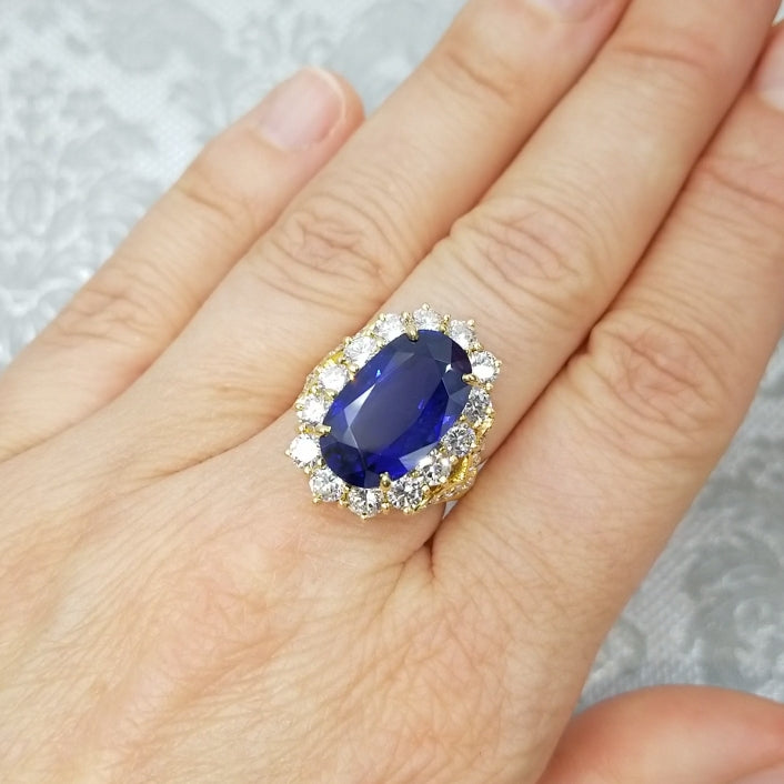 Van Cleef & Arpels 1980's Burma No Heat Sapphire & Diamond Ring