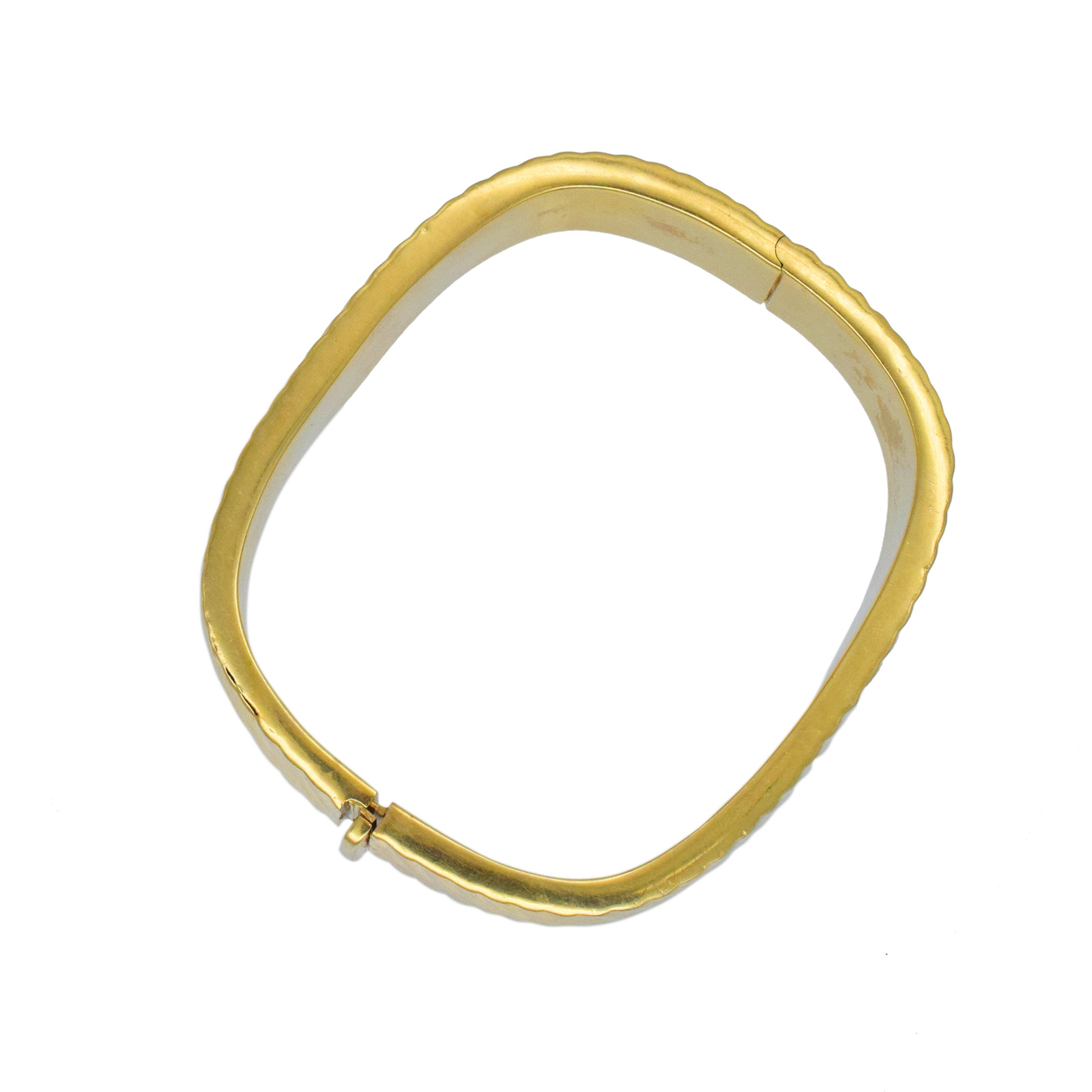 14k Yellow Gold Hinged Bangle Bracelet