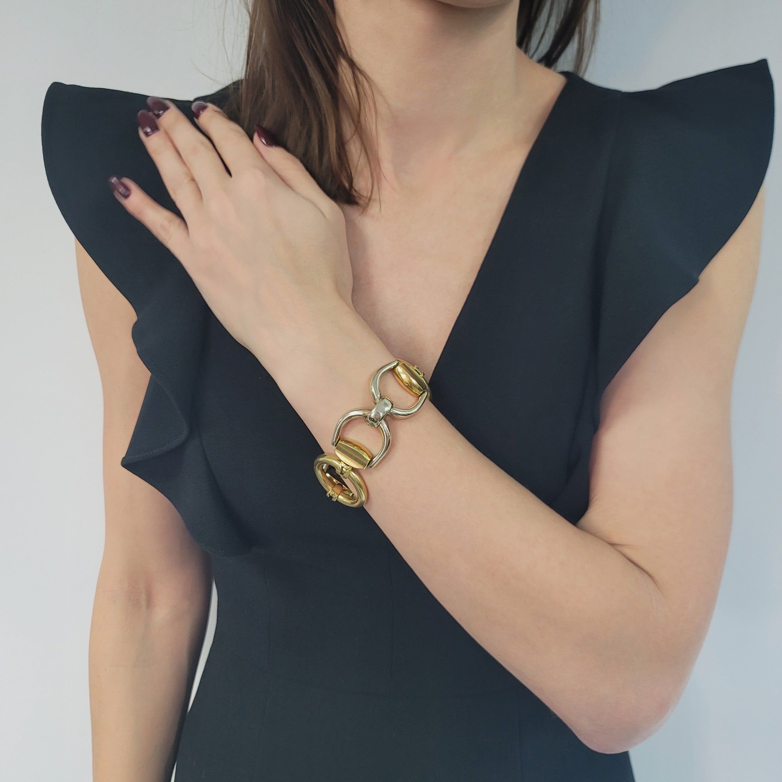 18k Two Tone Gold Stirrup Link Statement Bracelet