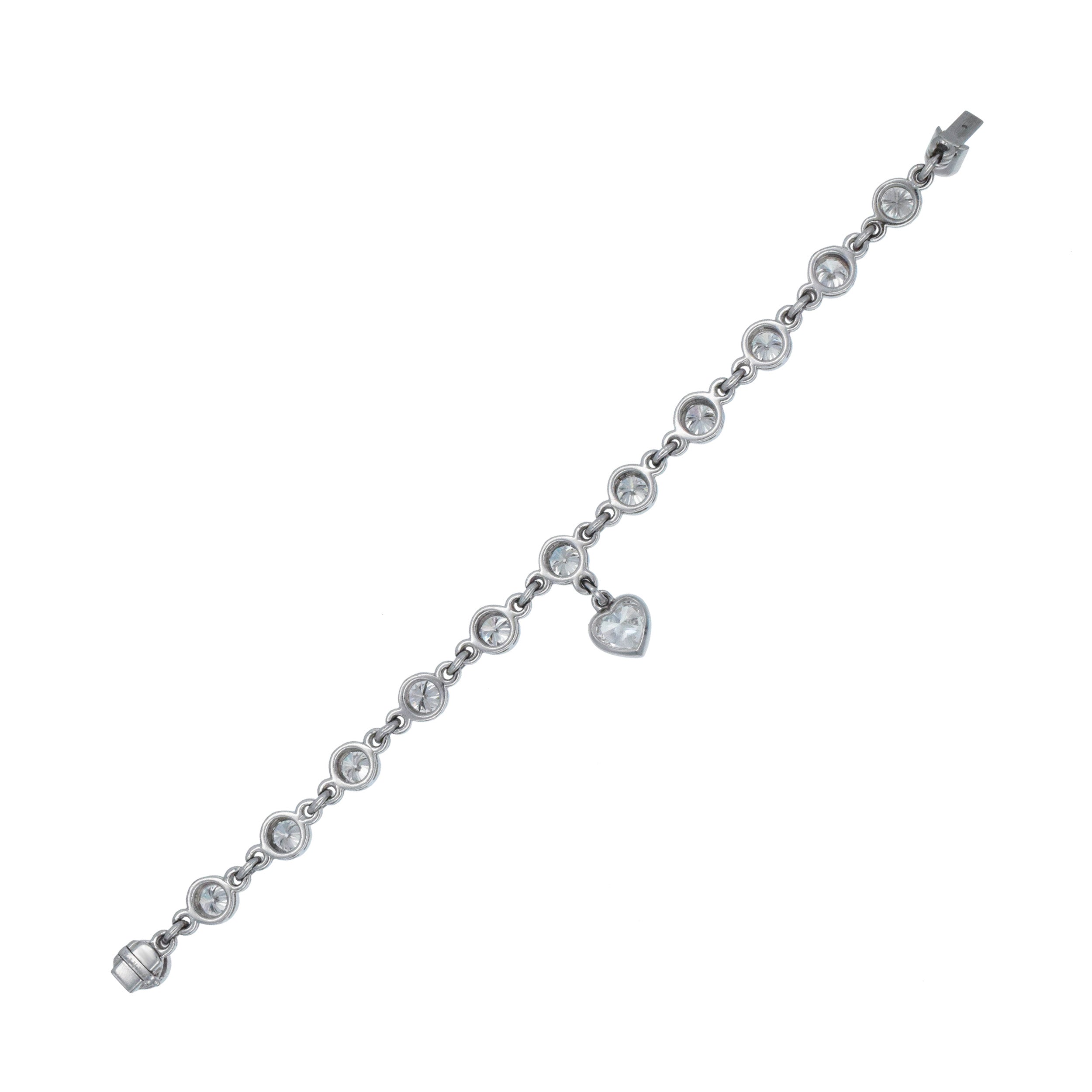 Graff Diamond Heart Charm Bracelet In Platinum