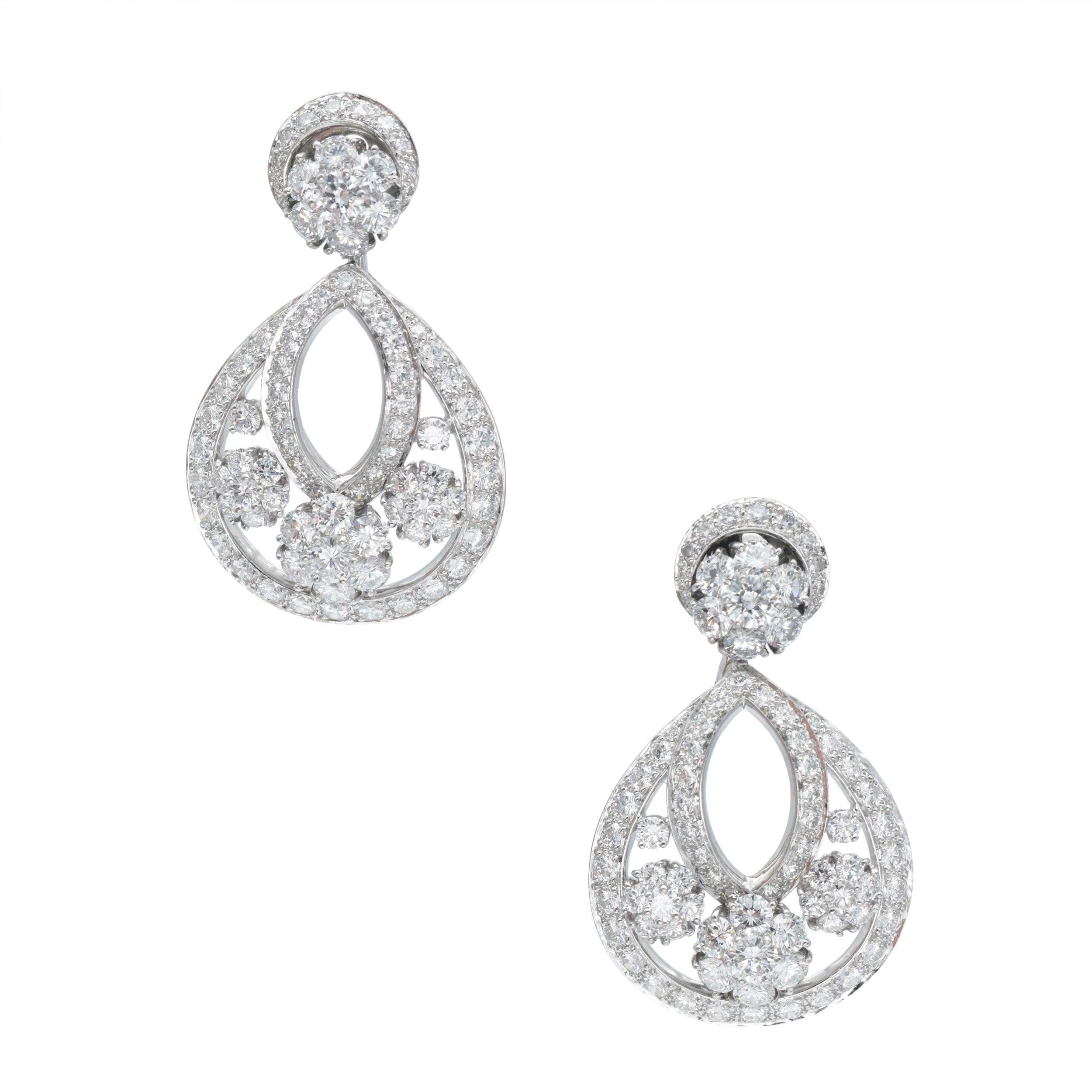 Van Cleef & Arpels Diamond Snowflake Earrings In Platinum - Small Model