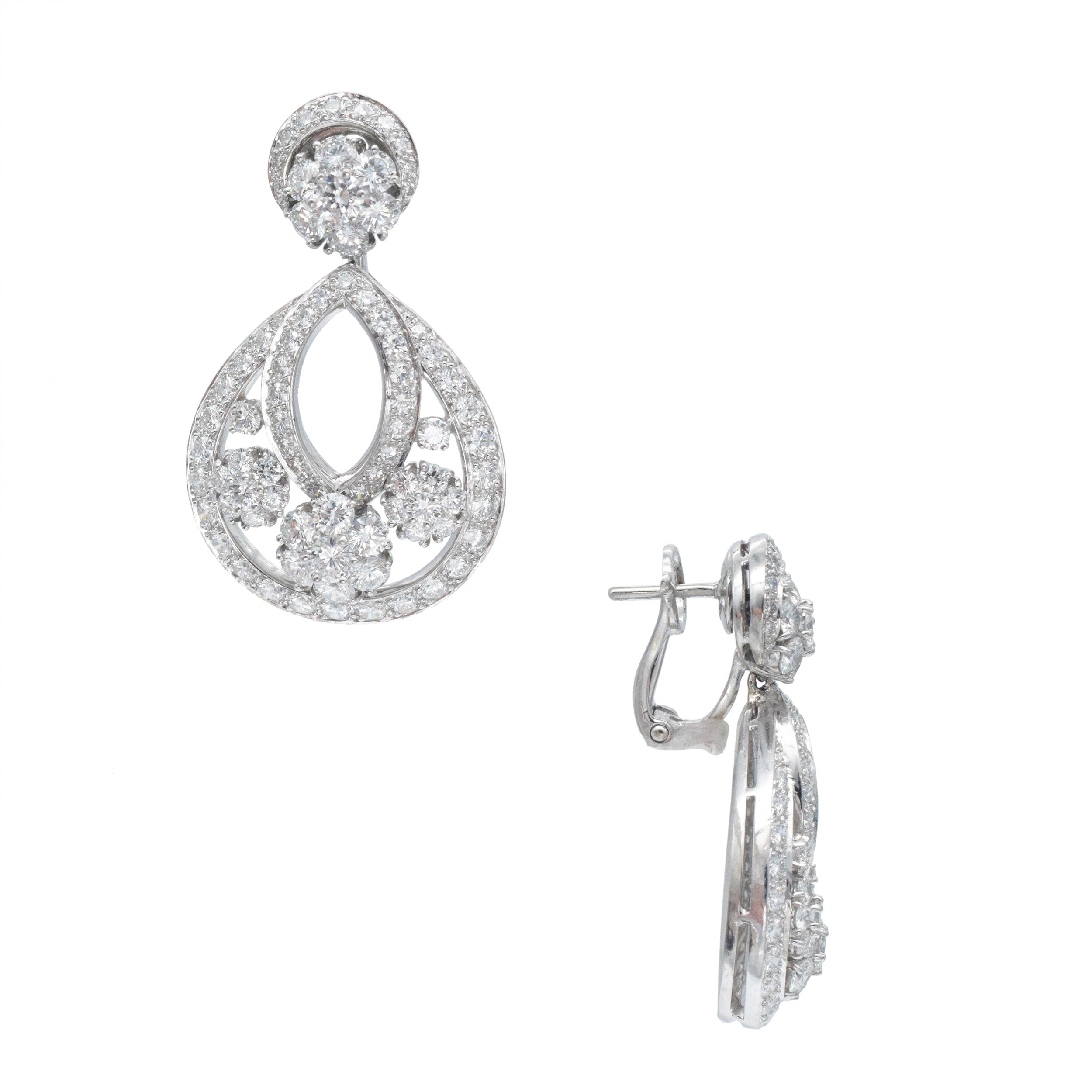 Van Cleef & Arpels Diamond Snowflake Earrings In Platinum - Small Model