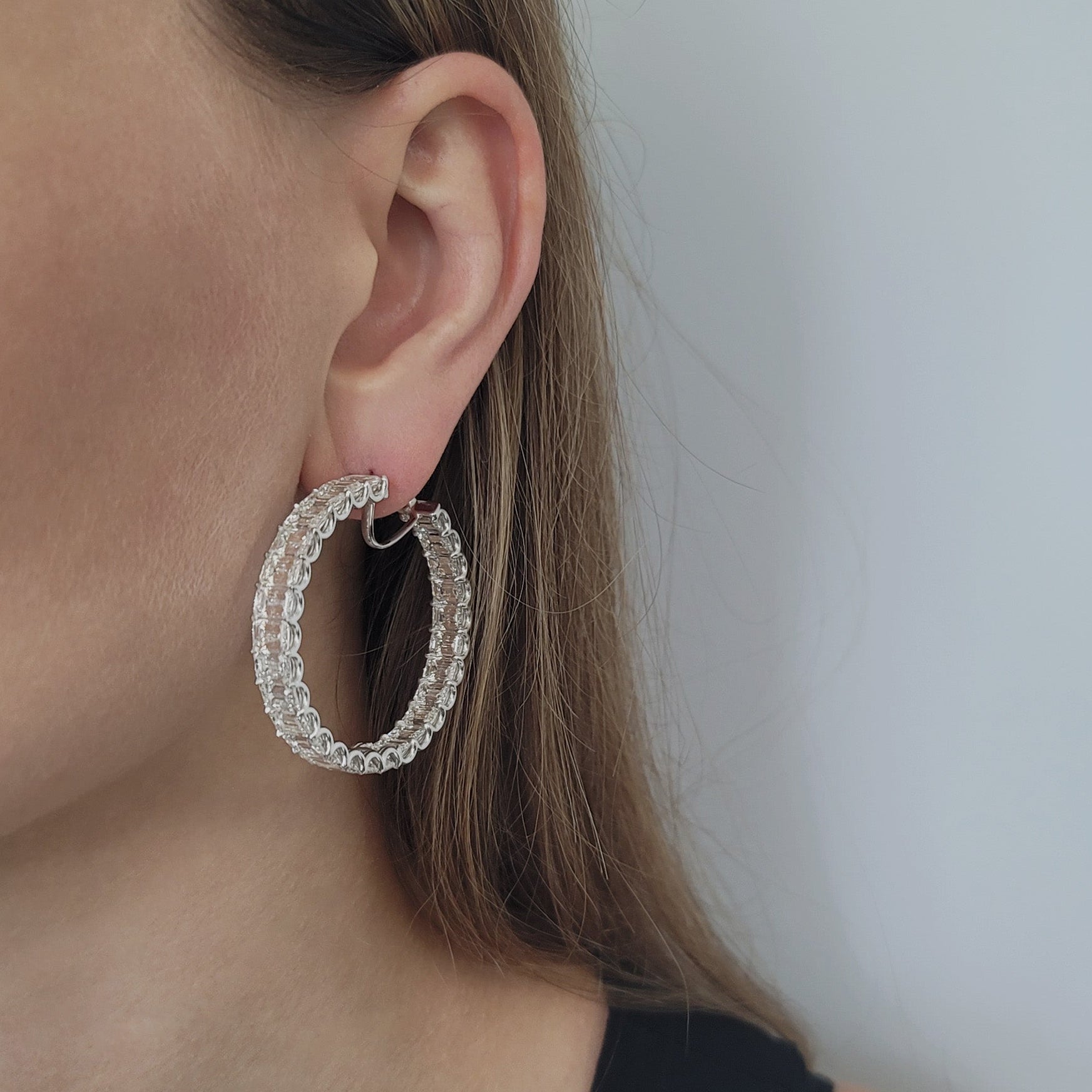 GIA Certified 34.51ct Inside Out Diamond Hoop Earrings In 18k Gold