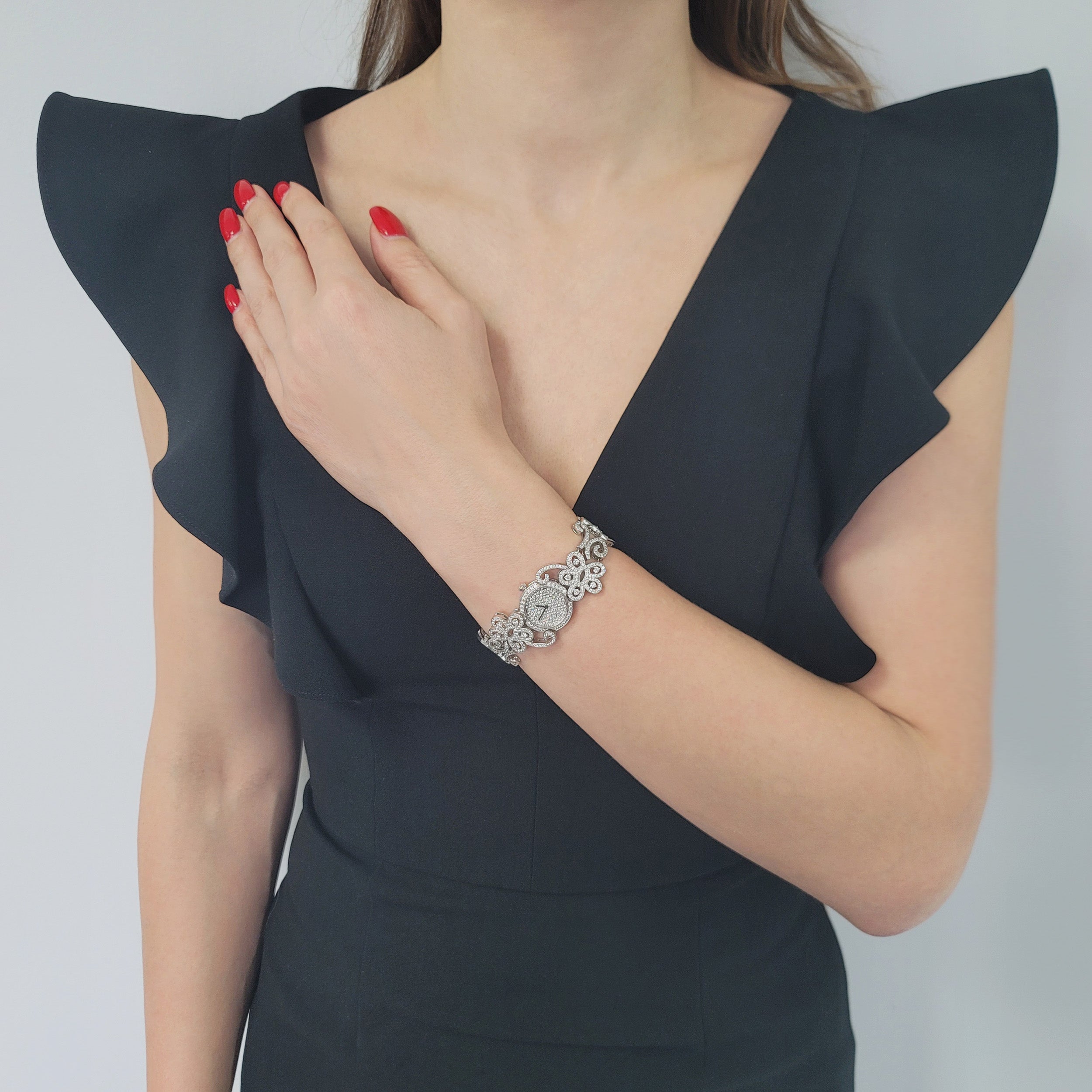 Van Cleef & Arpels Diamond "Dentelle" Watch In 18k White Gold