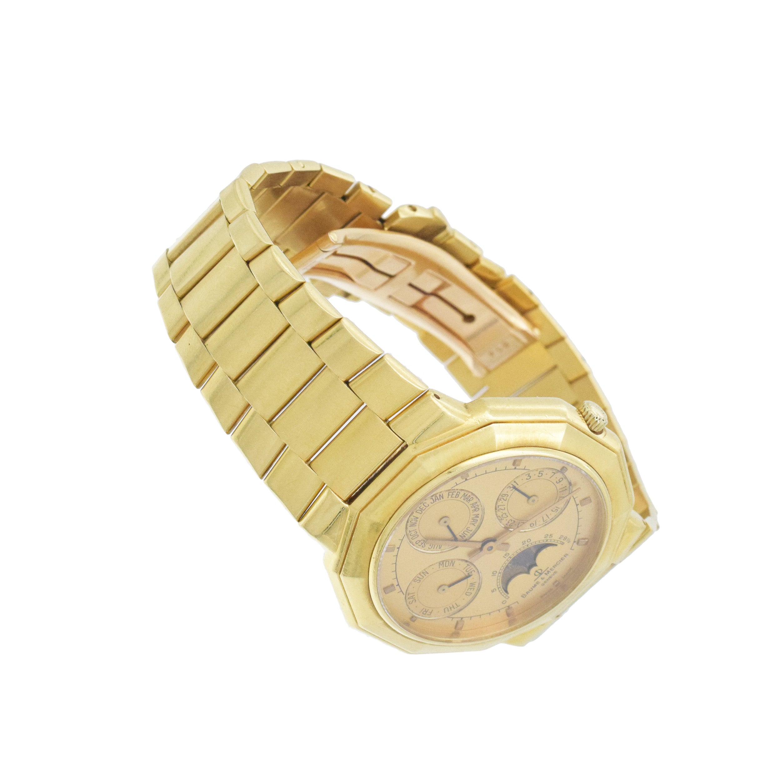 Baume & Mercier Riviera Wrist Watch In 18k Yellow Gold