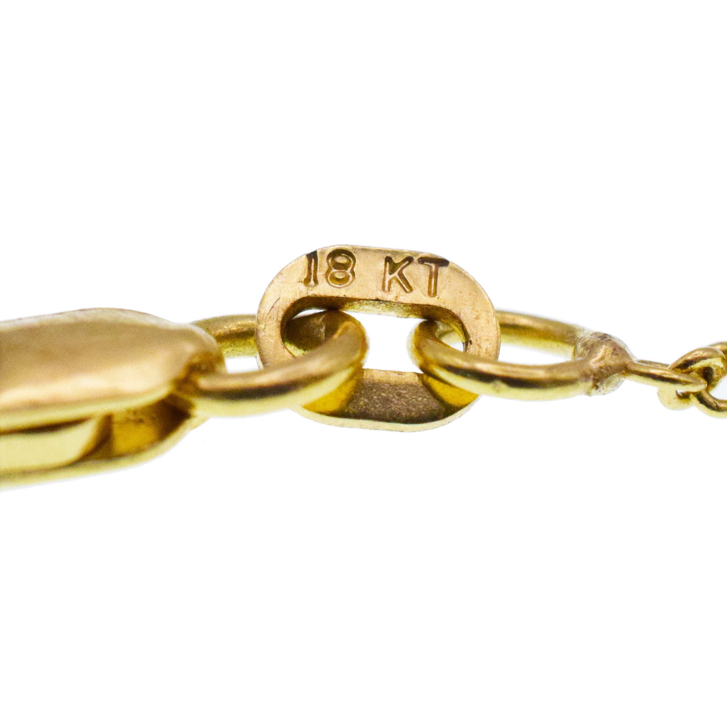 18k Yellow Gold Circle Pendant And Chain