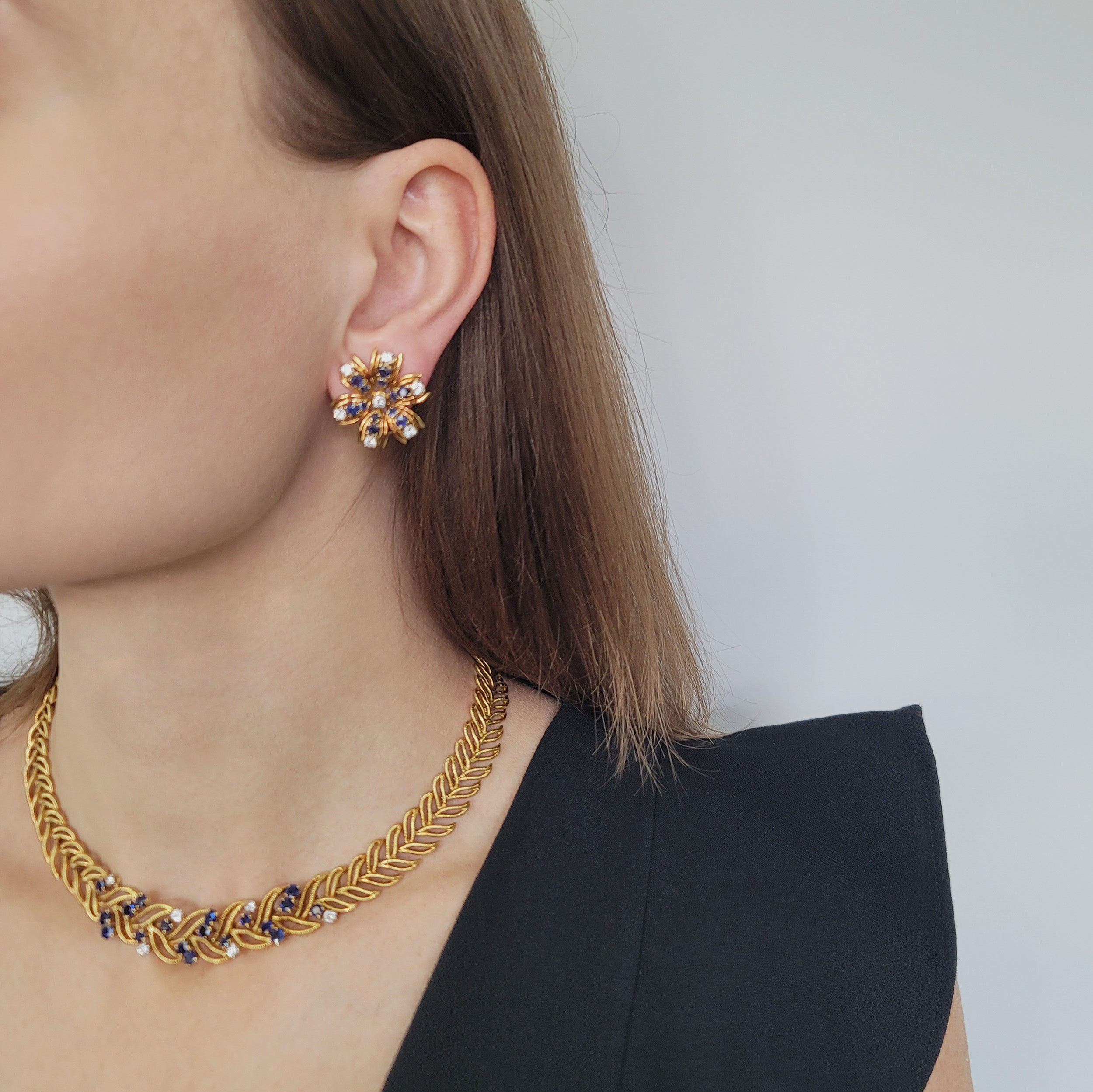 Van Cleef & Arpels Sapphire & Diamond Nature Inspired Earring & Necklace Suite In 18k Yellow Gold
