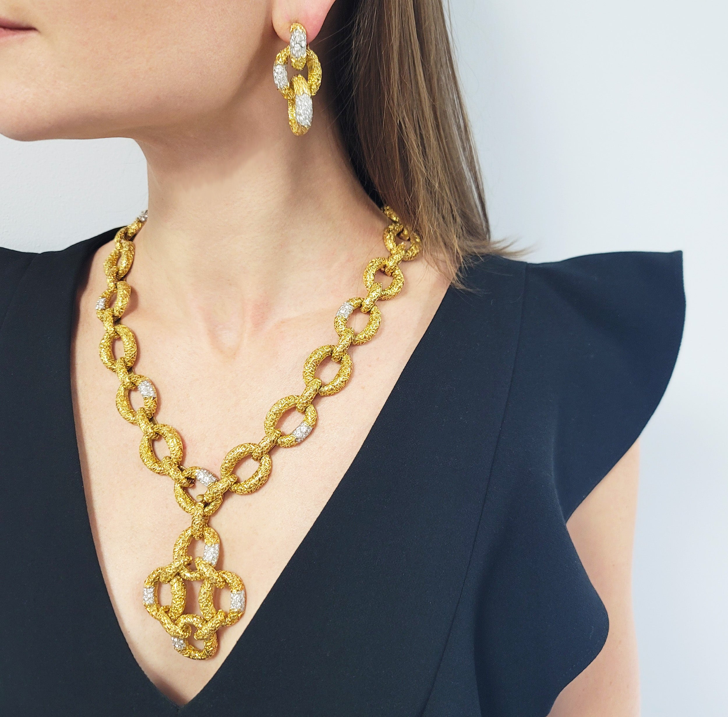 Van Cleef & Arpels 'Chevalerie'  Diamond And 18k Gold Suite