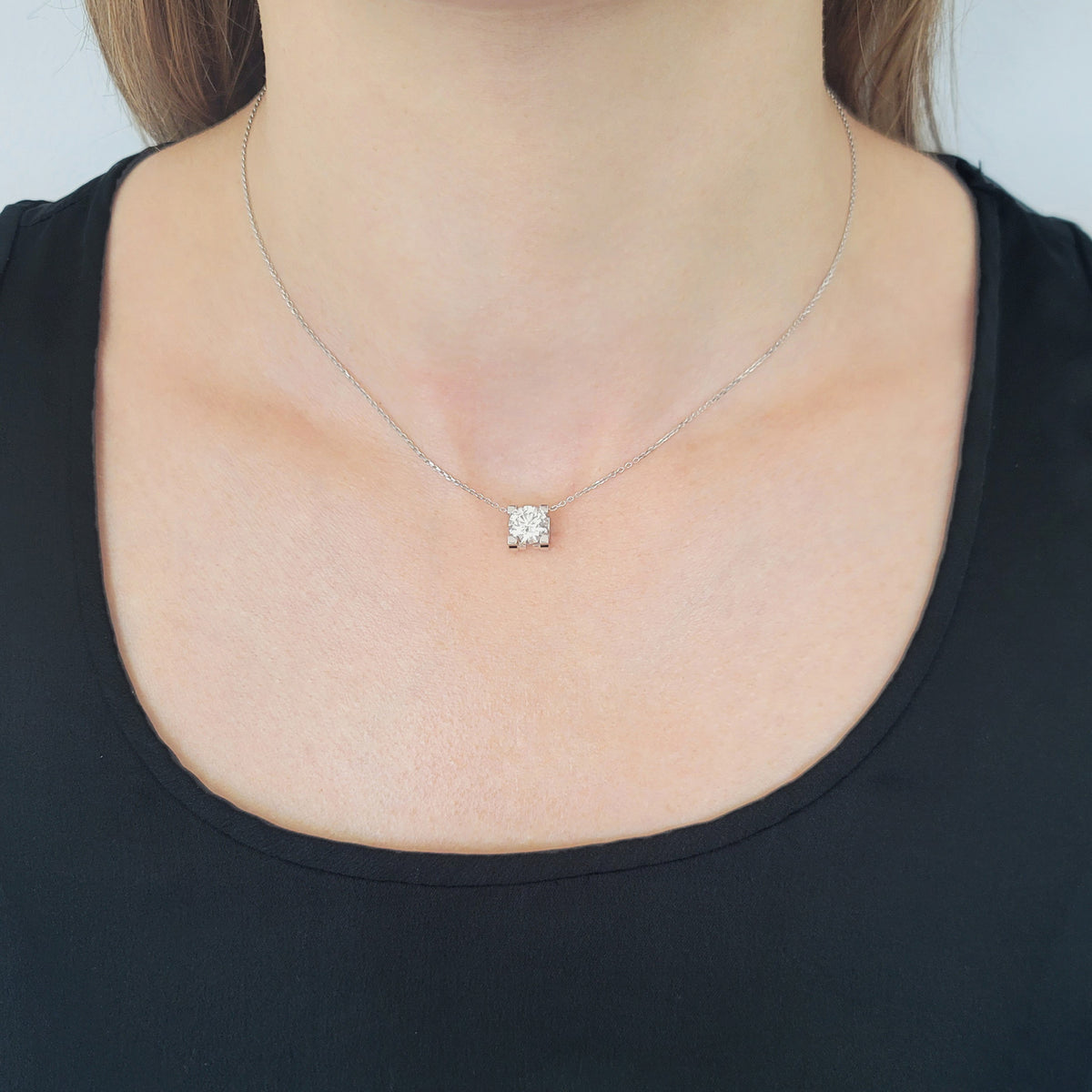 C de Cartier signature setting diamond solitaire necklace