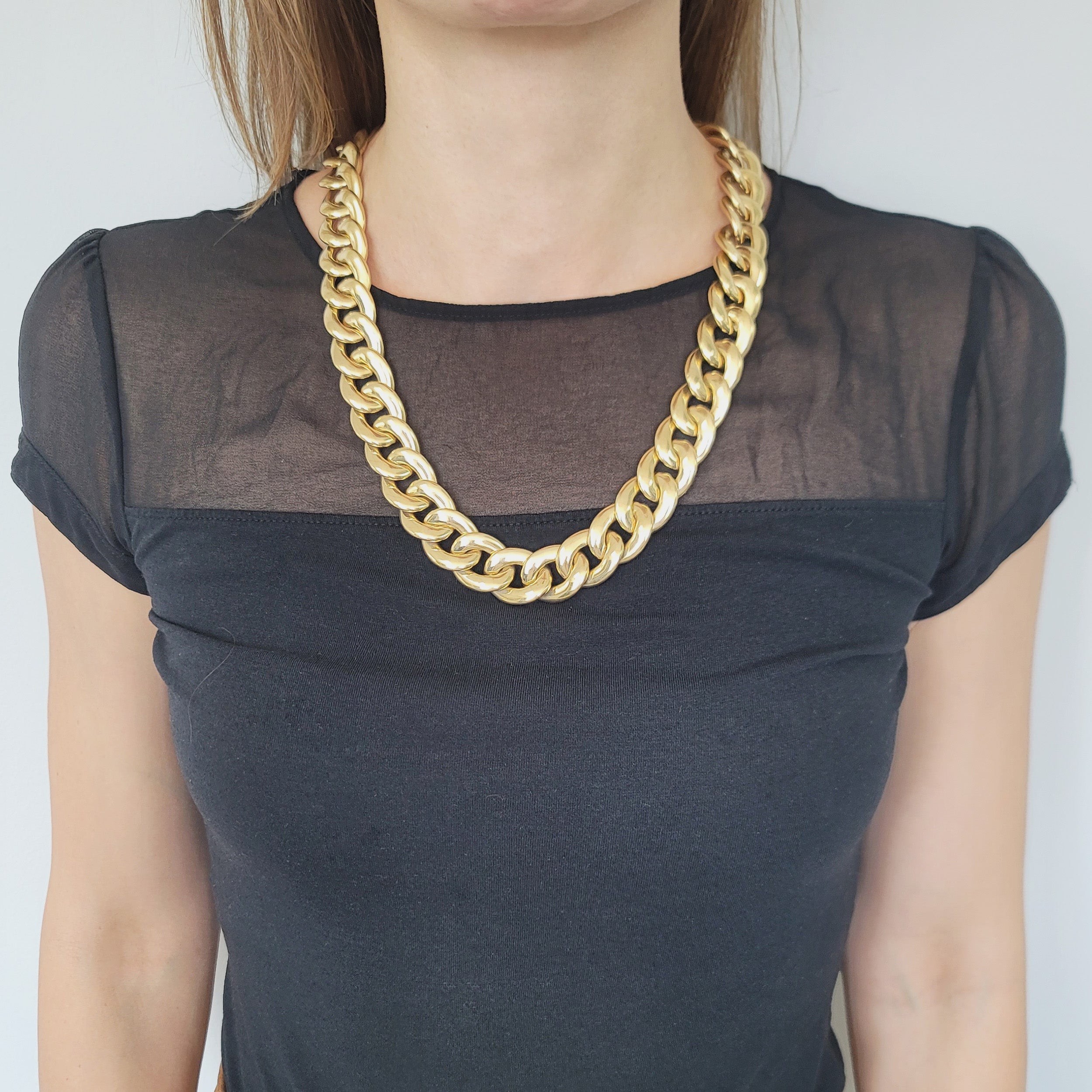 Statement Curb Link Chain In 14k Yellow Gold