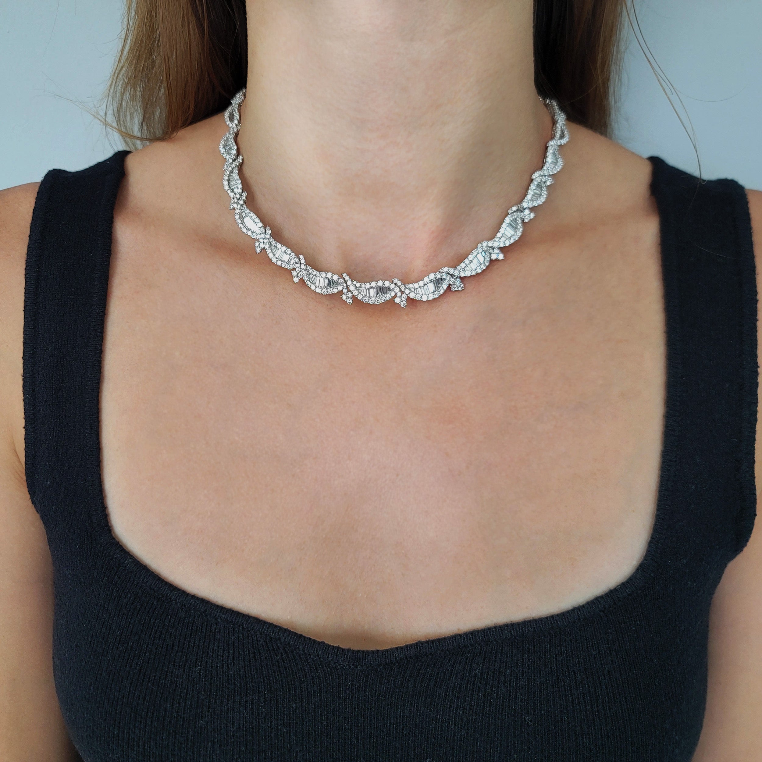 17.00ct Diamond Necklace In 18k White Gold