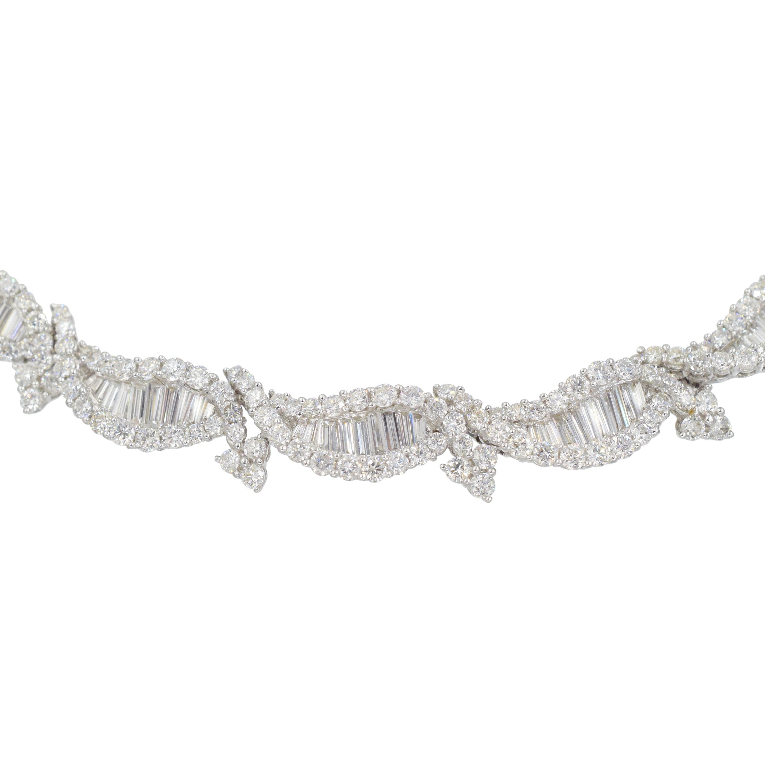 17.00ct Diamond Necklace In 18k White Gold