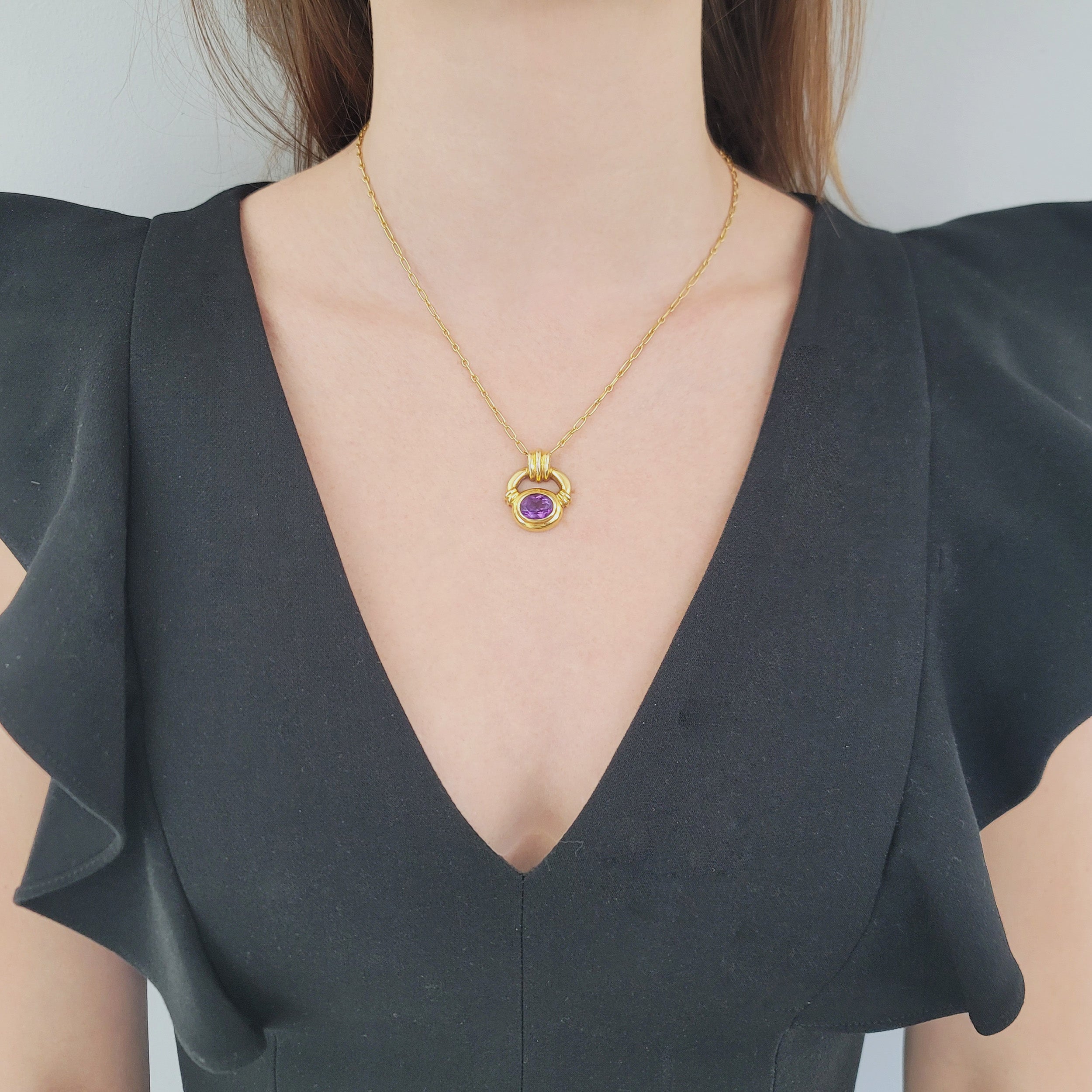 Cartier Vintage Amethyst Door Knocker Pendant/Necklace In 18k Yellow Gold