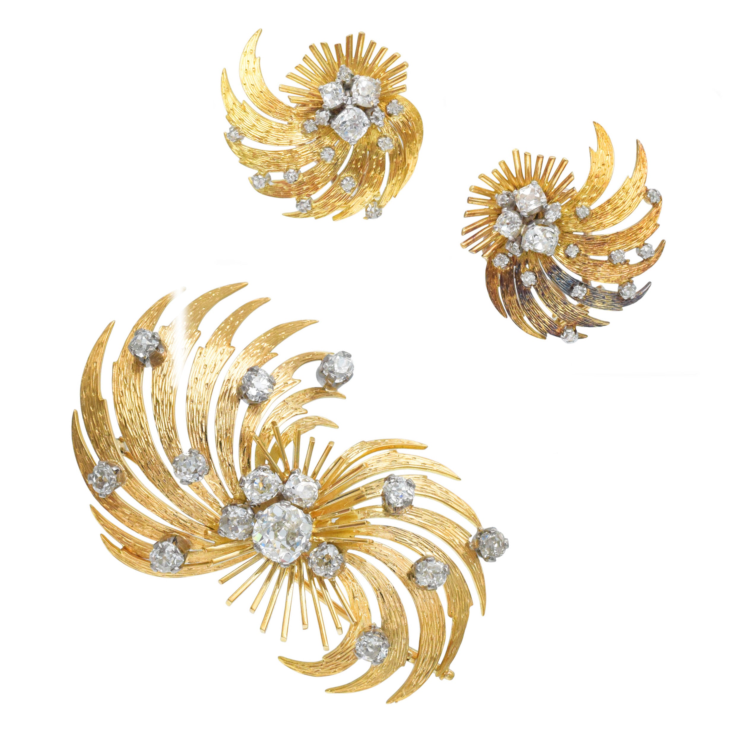 Garrard&Co. Vintage 18k Yellow Gold And Diamond Earrings And Brooch Set